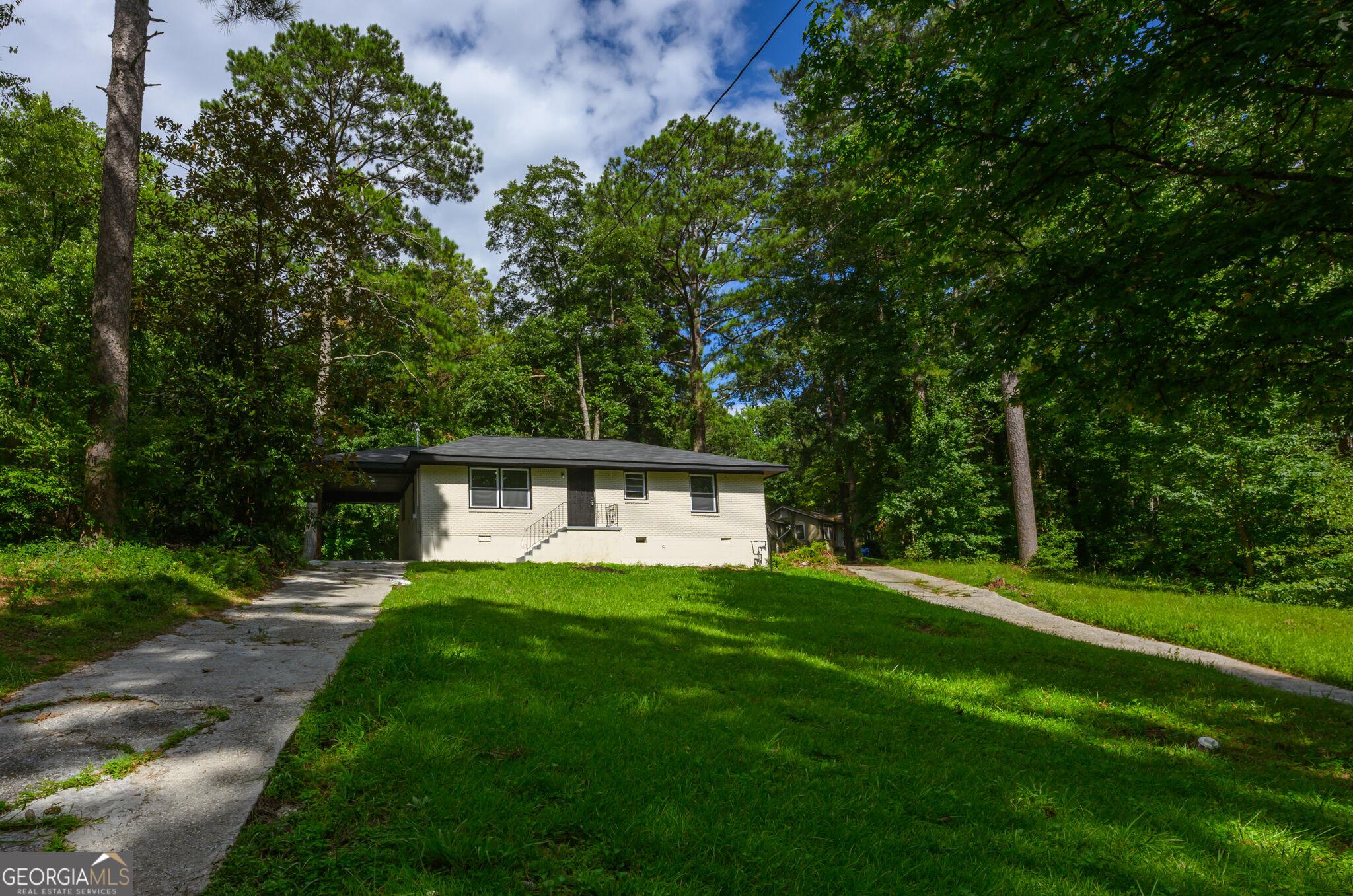 Humphries Dr Se, Atlanta, GA 30354