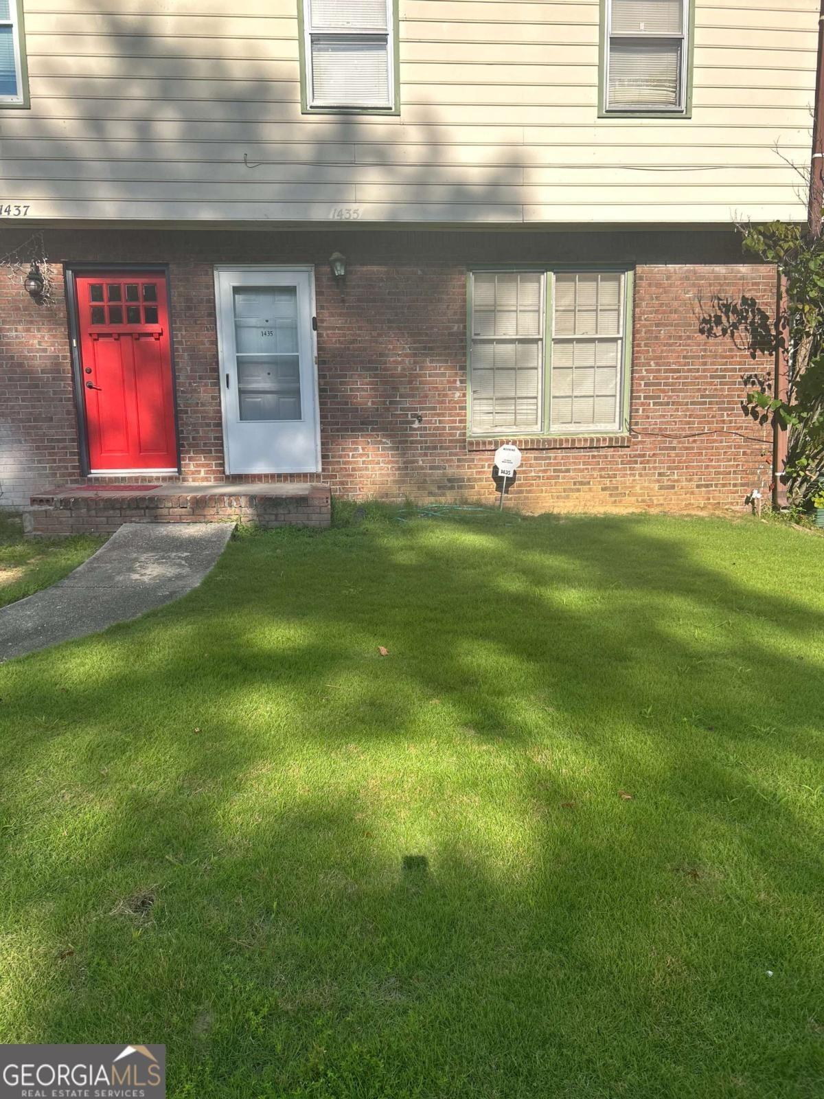 Forest Villa Dr Nw, Conyers, GA 30012