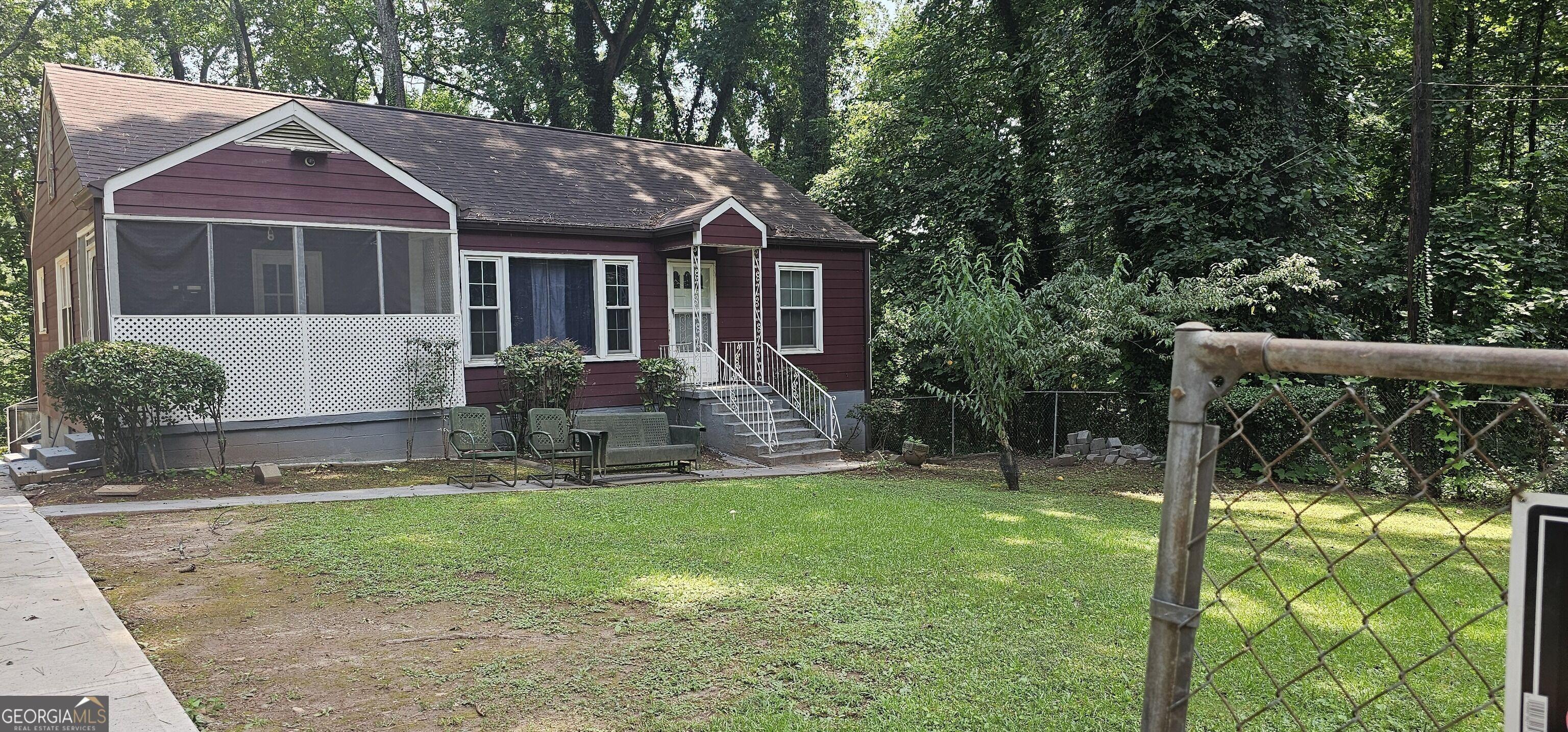 Pomona Cir Sw, Atlanta, GA 30315