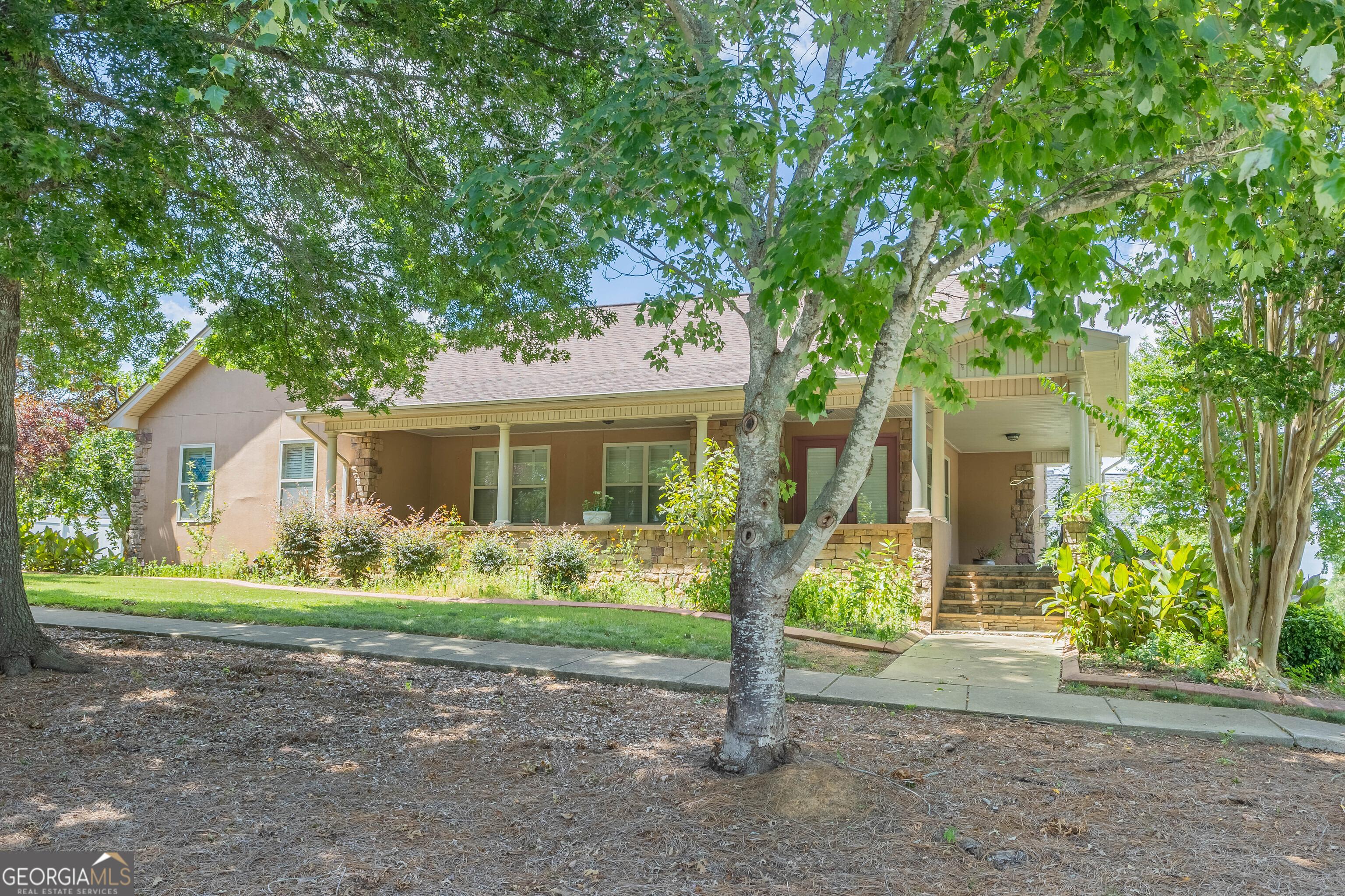 Avenue Of The Oaks, Rock Spring, GA 30739