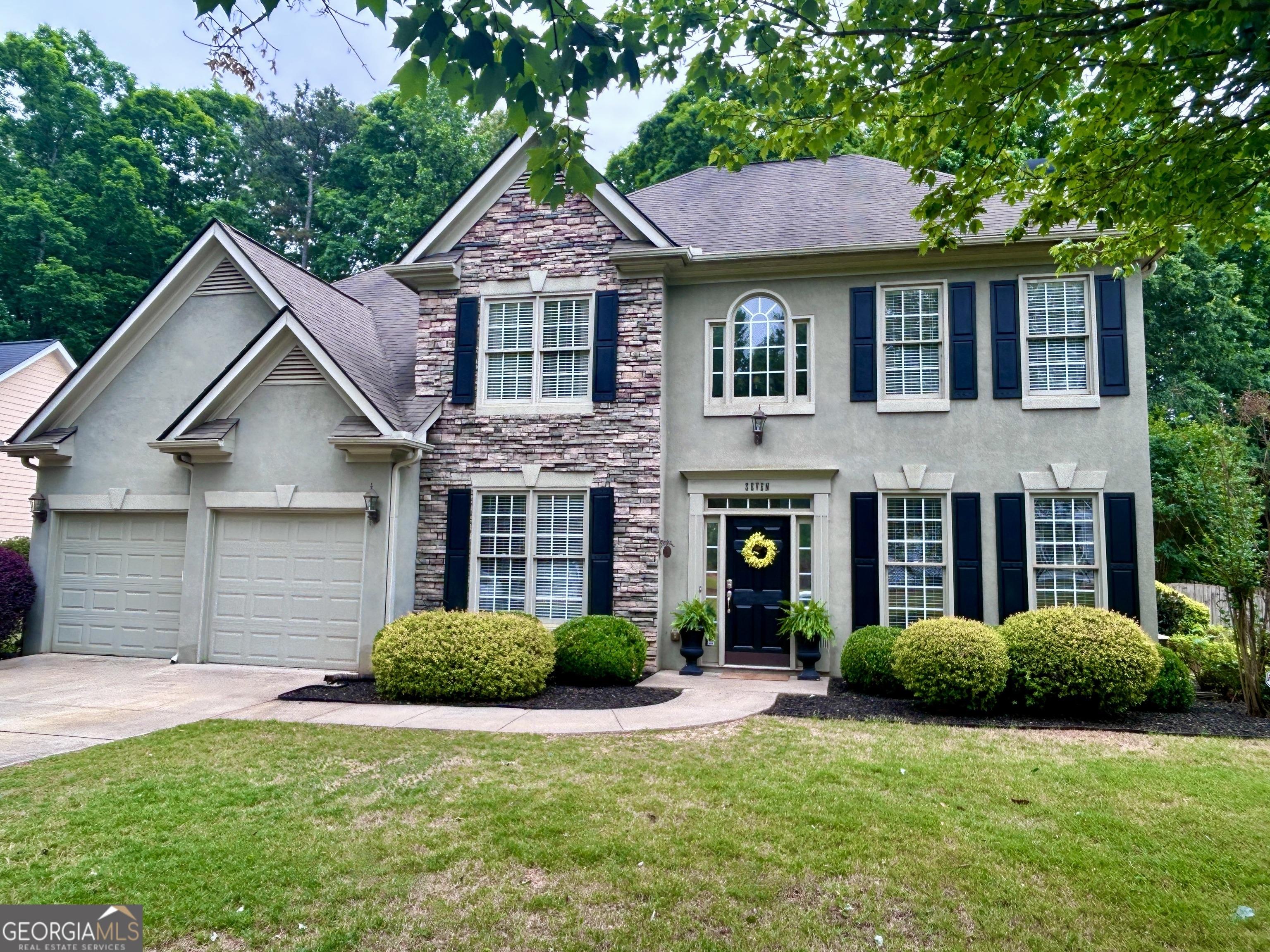 Briar Grv, Newnan, GA 30265