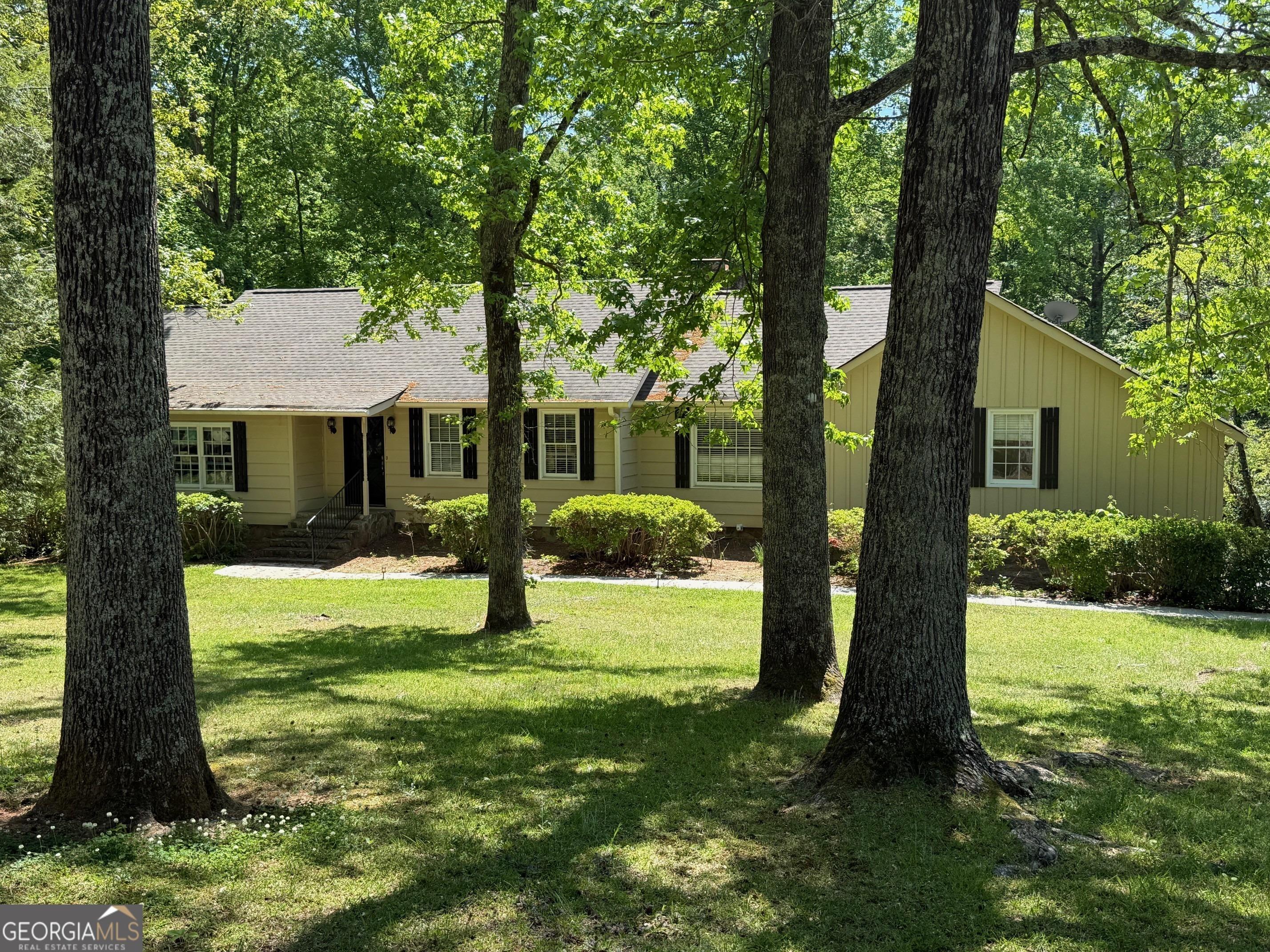 Kennesaw Dr, Thomaston, GA 30286
