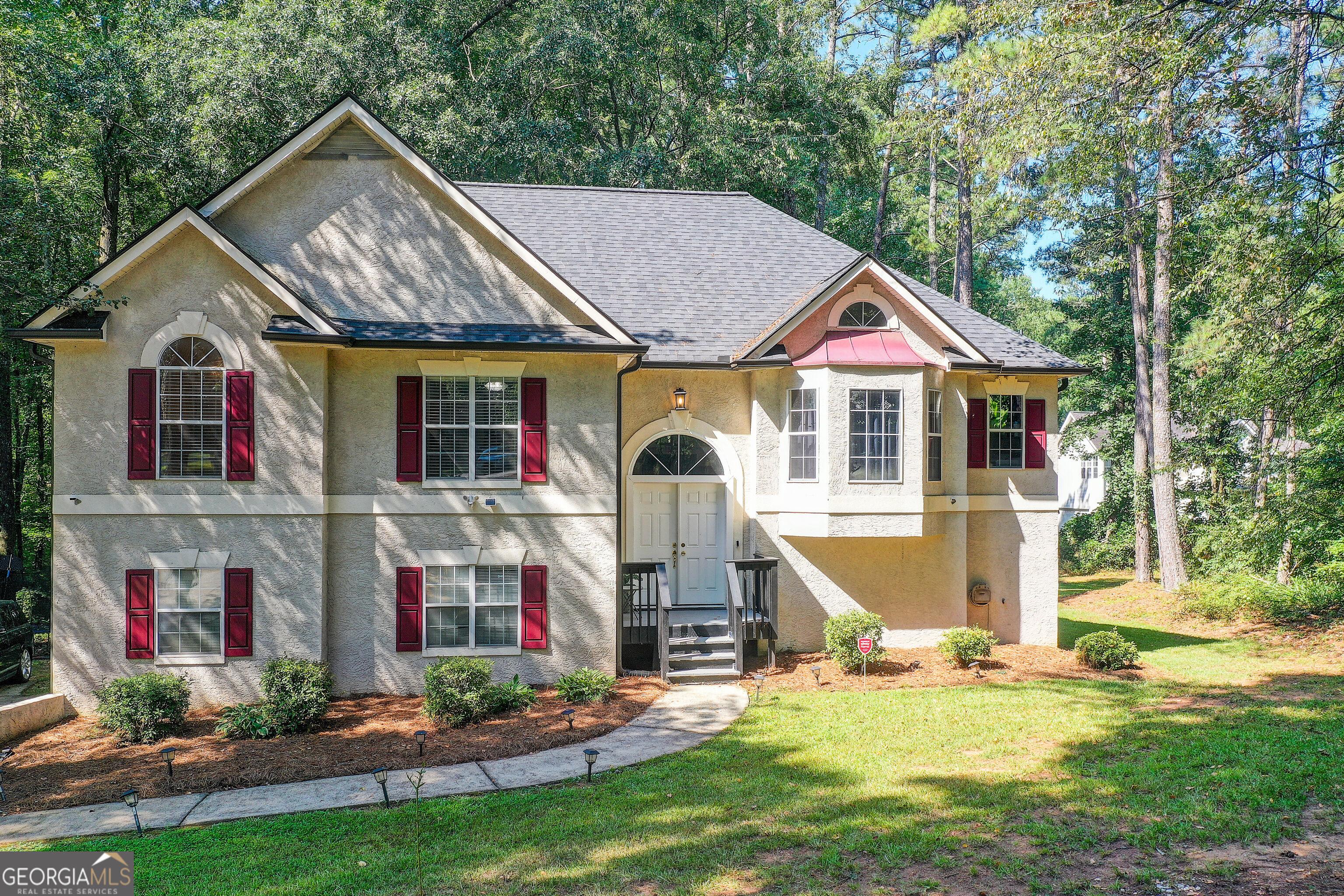 Montpelier Pl, Sharpsburg, GA 30277