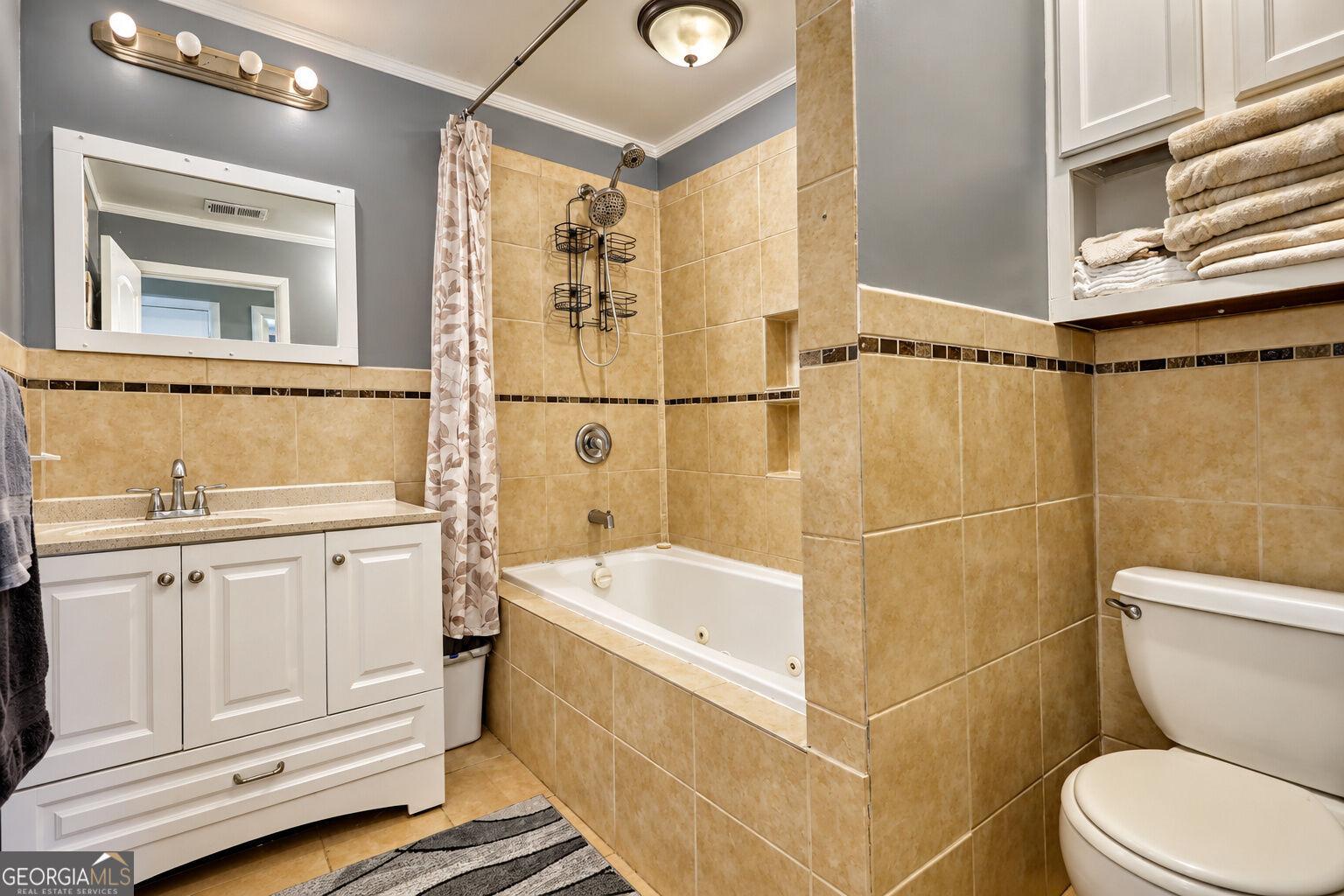 S West St, Greensboro, GA 30642