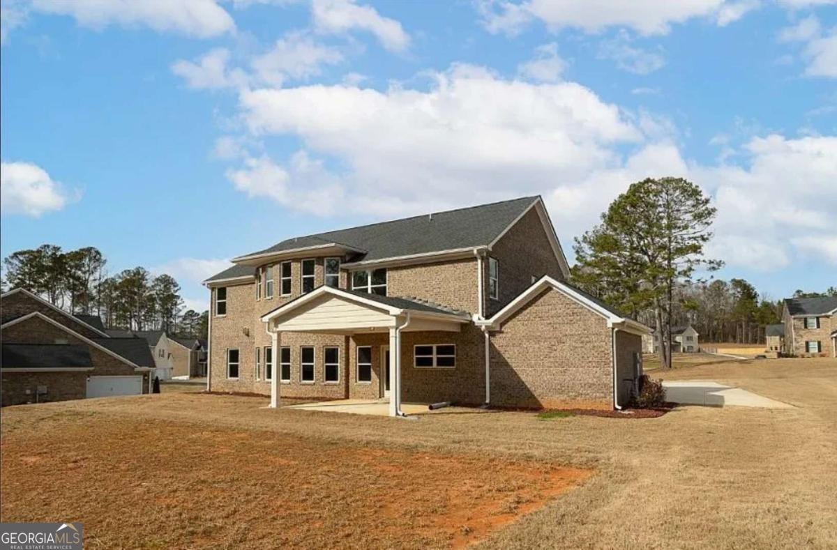 Ilene Dr, Fayetteville, GA 30214