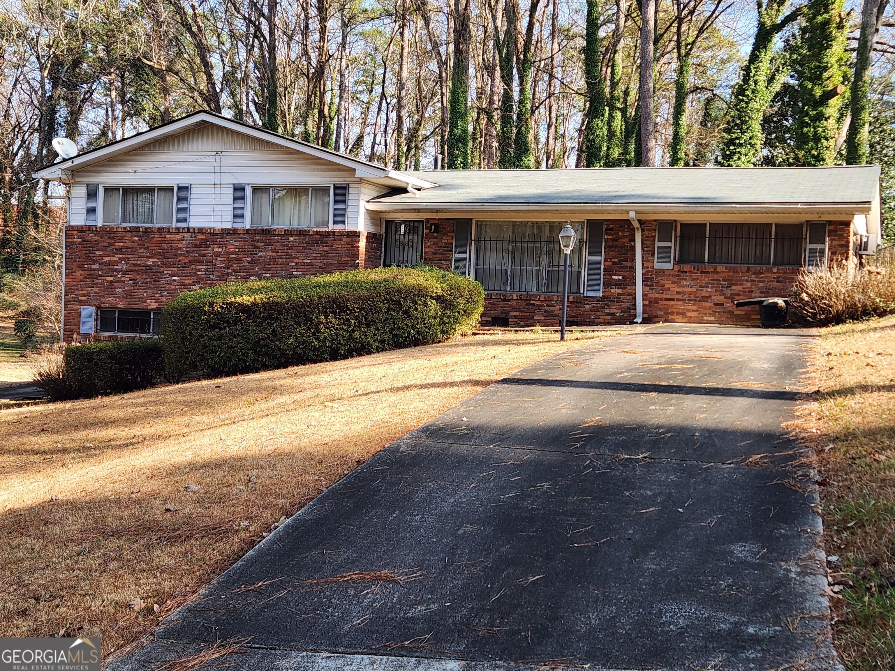 Country Club Dr Sw, Atlanta, GA 30311