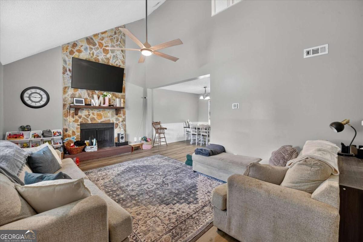 Forest Lake Dr, Hinesville, GA 31313