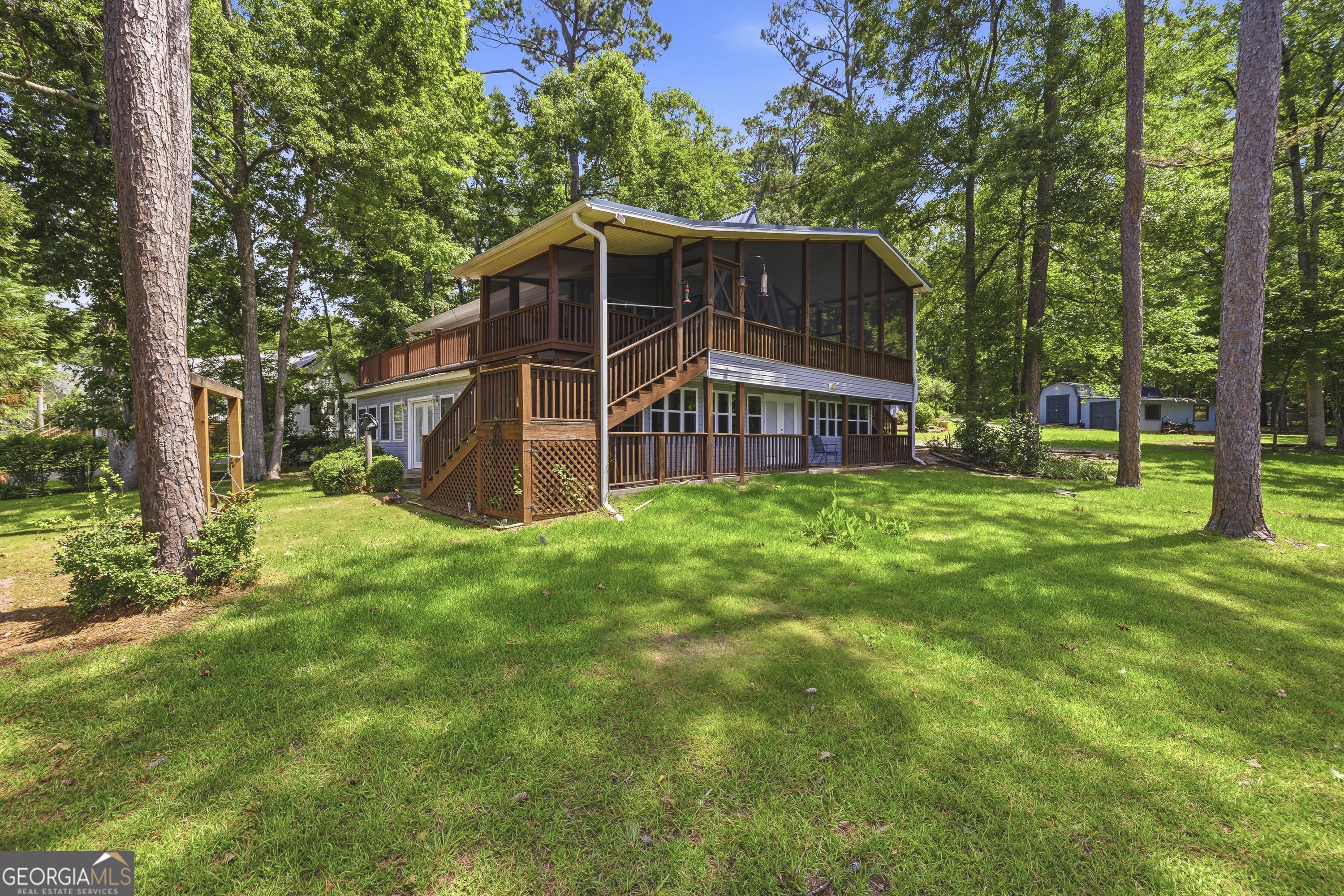 Edith Ln, Eatonton, GA 31024