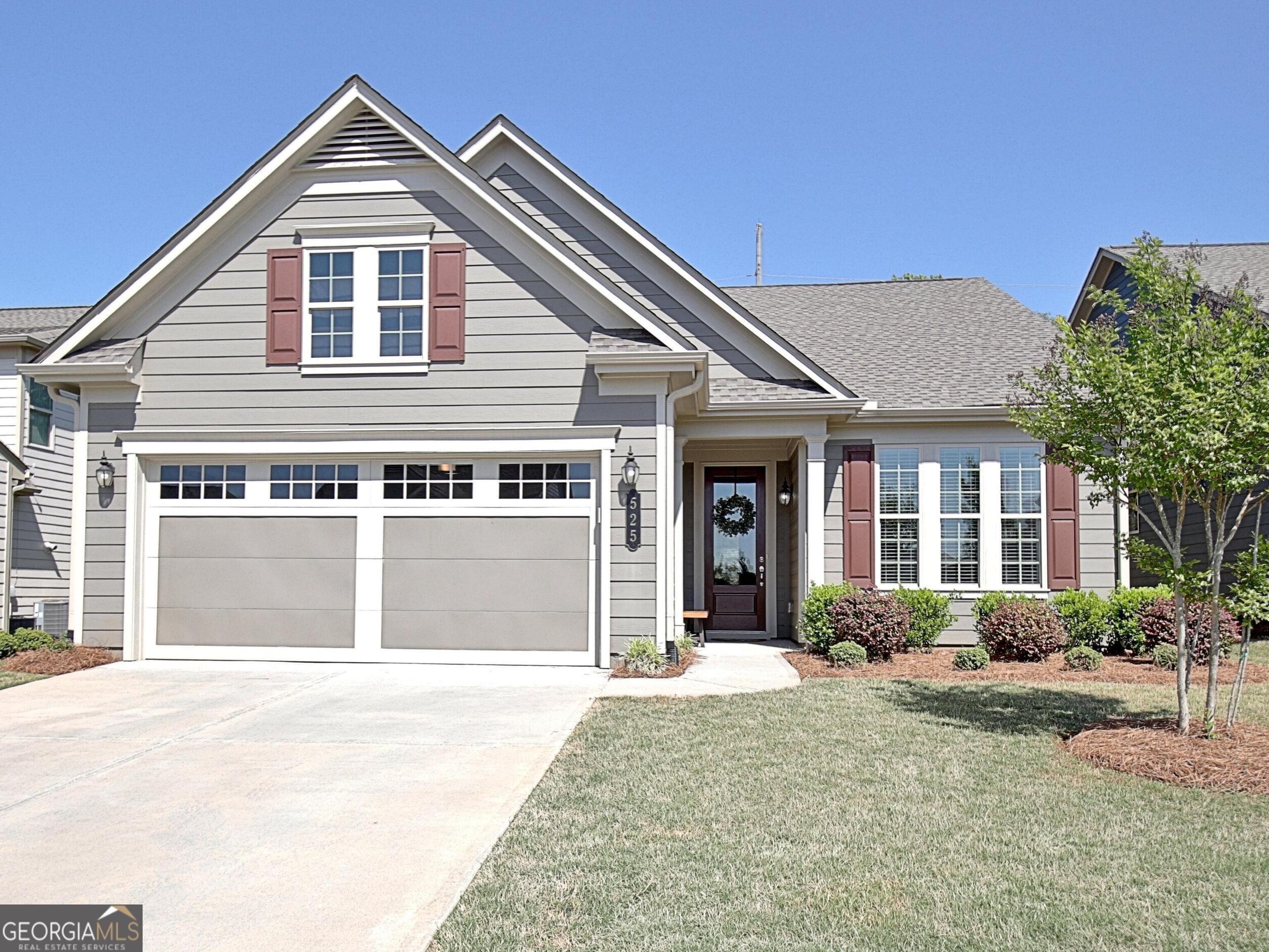 Hazelnut Dr, Peachtree City, GA 30269