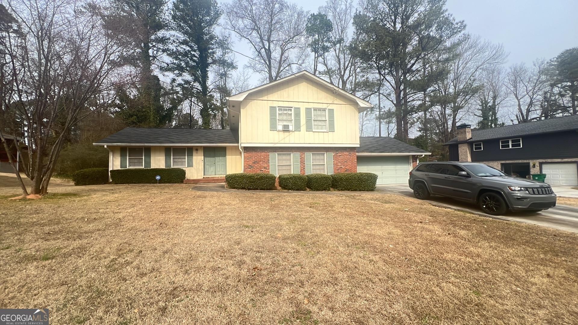 Pinehurst Valley Dr, Decatur, GA 30034