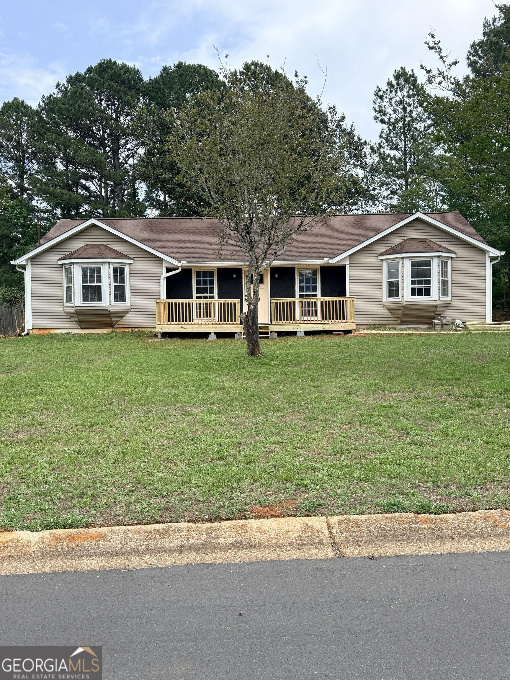 James Ct, Palmetto, GA 30268