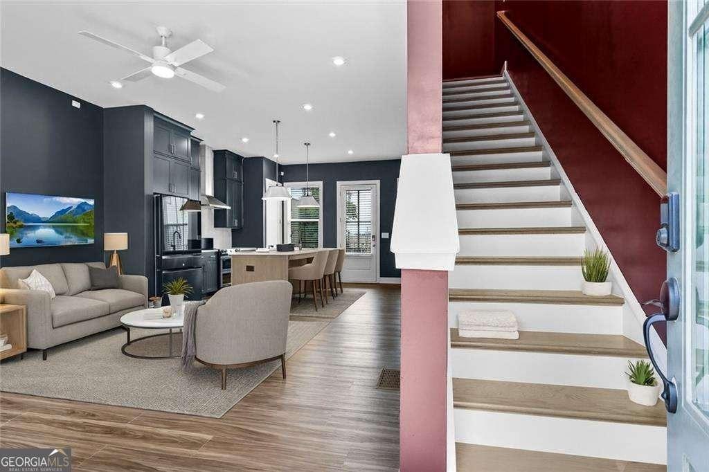 Viney Way Nw, Atlanta, GA 30318