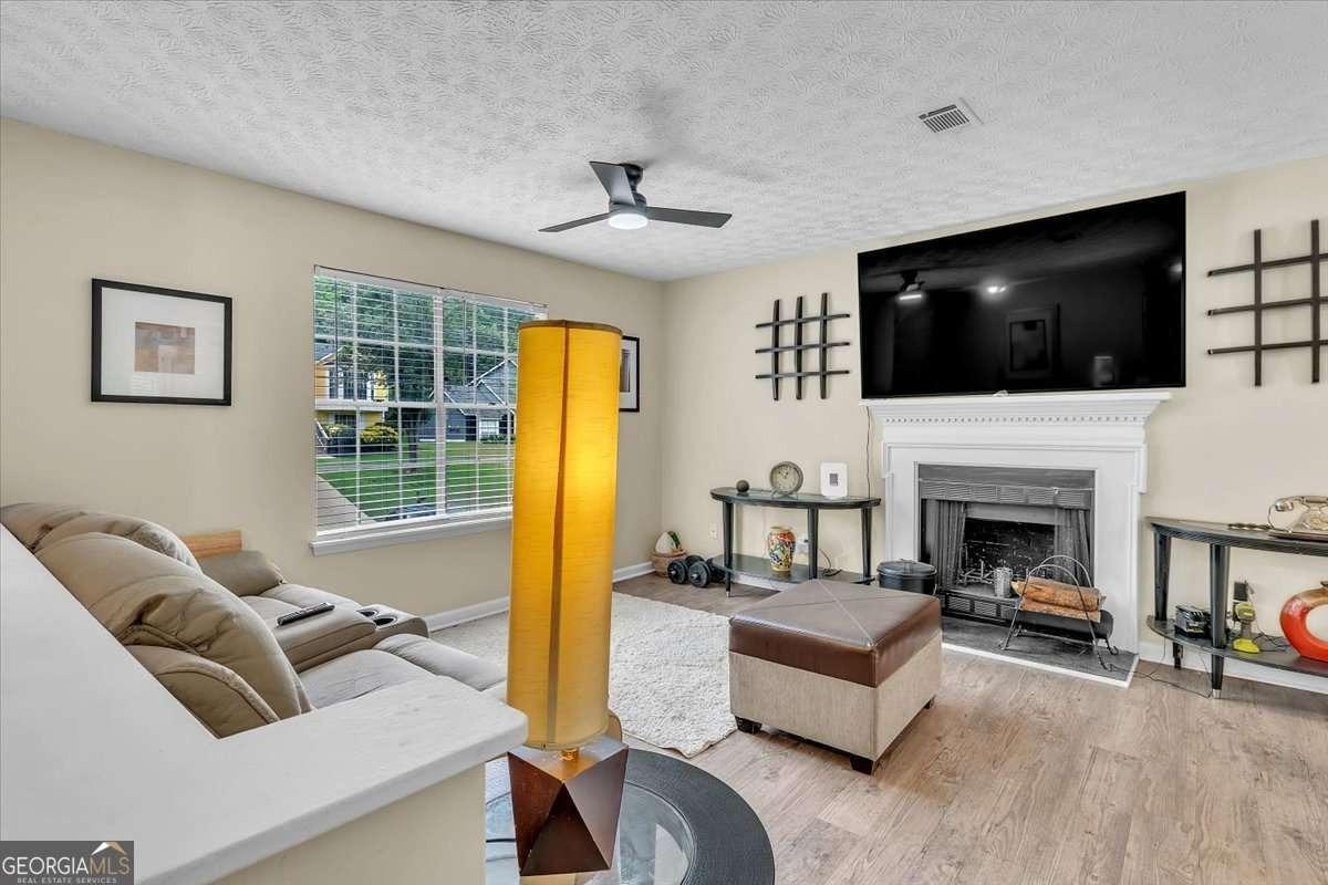 Forest Downs Ln, Atlanta, GA 30349