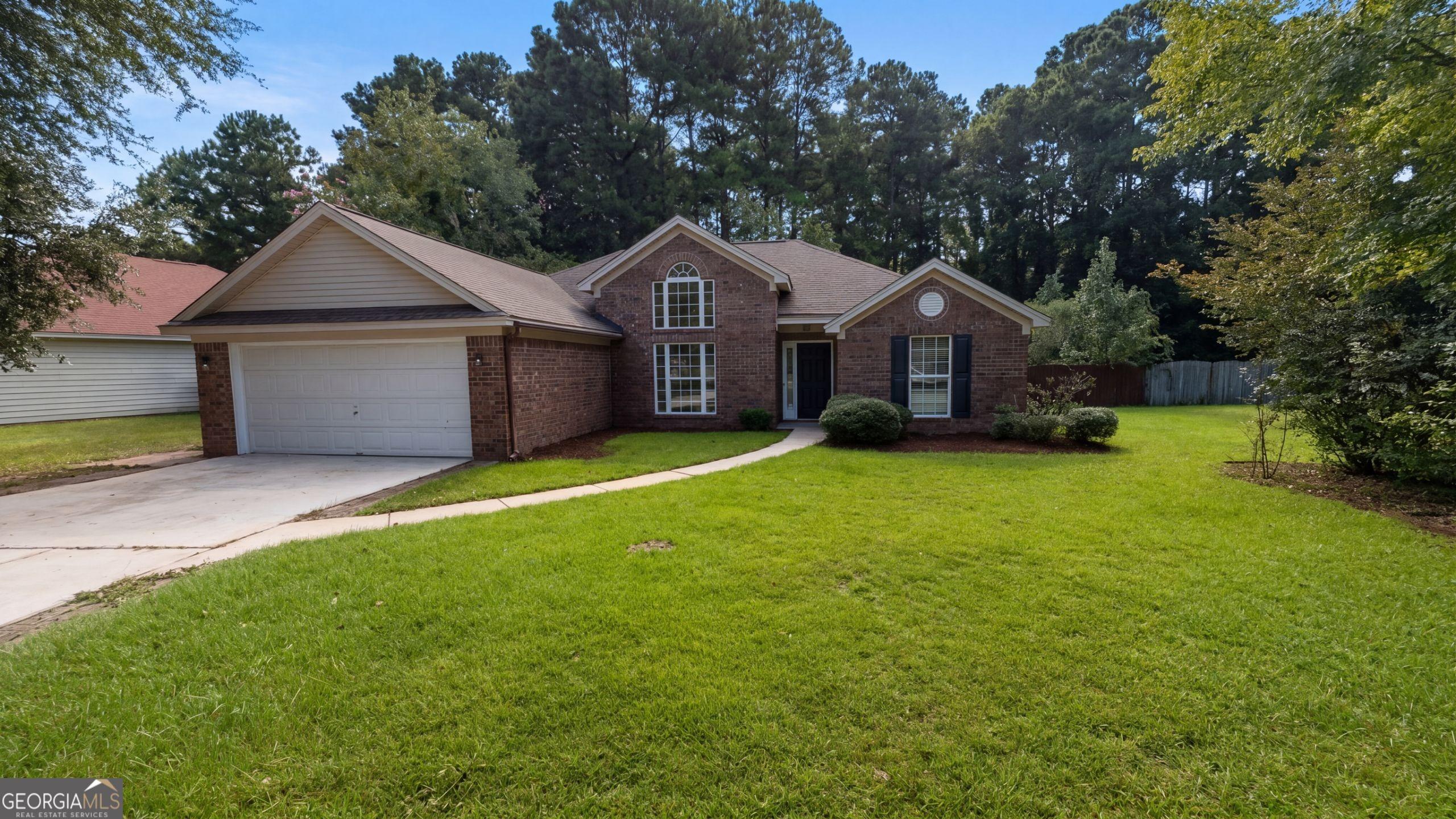 Fire Thorn Ln, Pooler, GA 31322