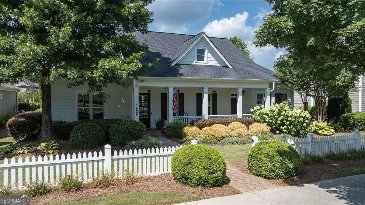 Navan Ln, Statham, GA 30666