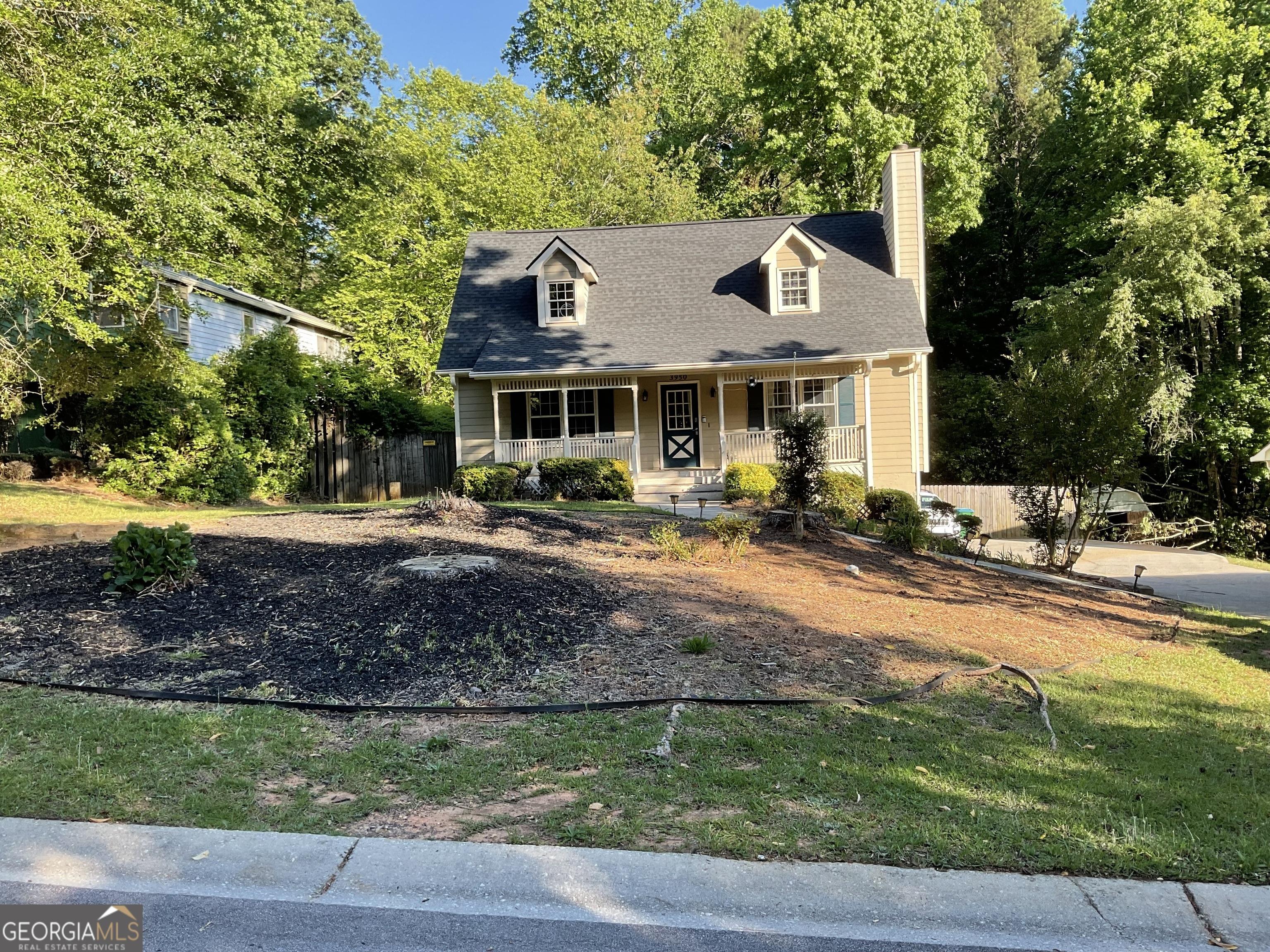 Rocmar Dr, Snellville, GA 30039