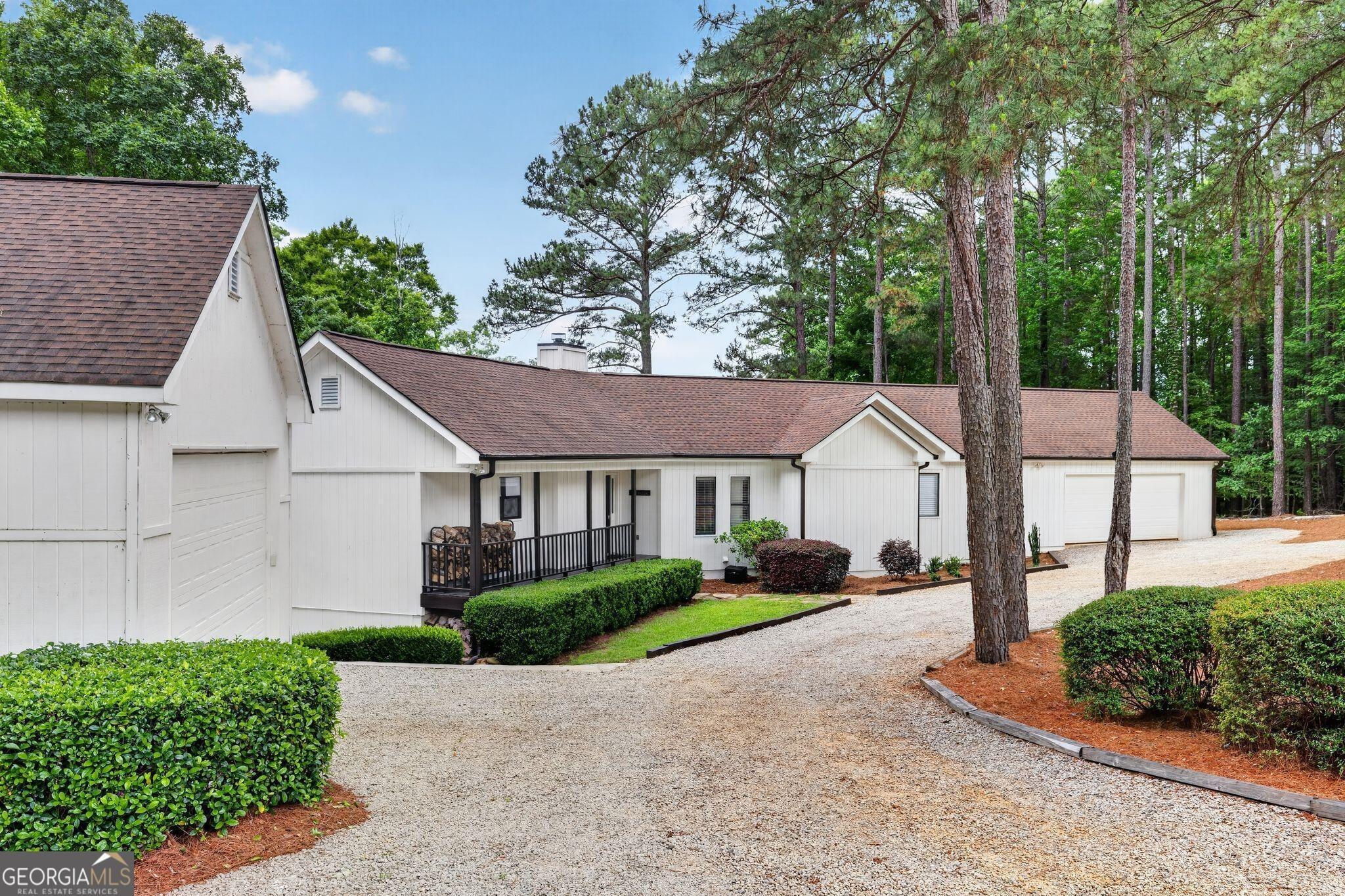 Forest Ridge Cir, Eatonton, GA 31024
