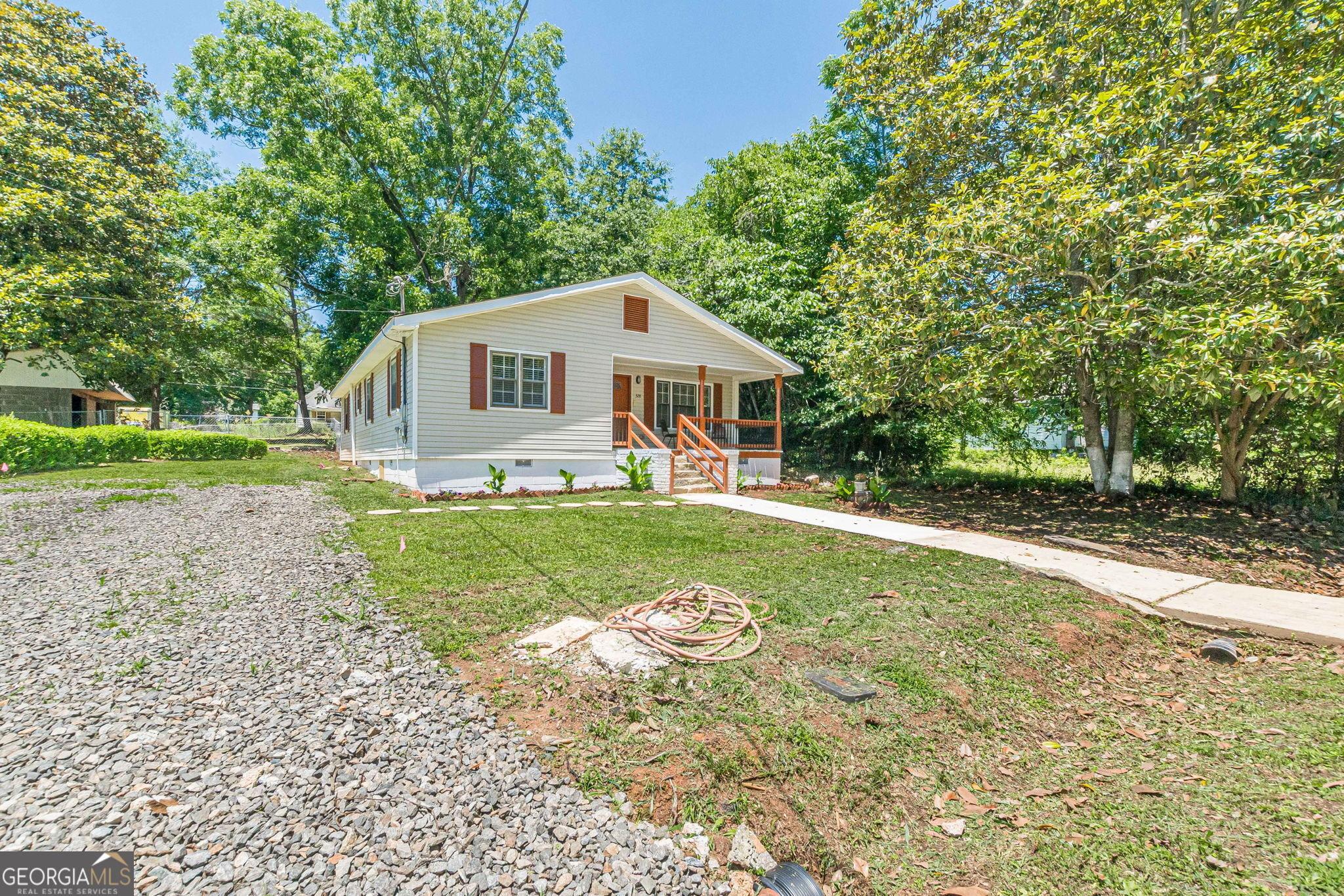 Carter St, Greenville, GA 30222