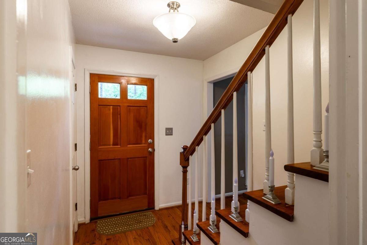 Rollingwood Dr, Athens, GA 30605