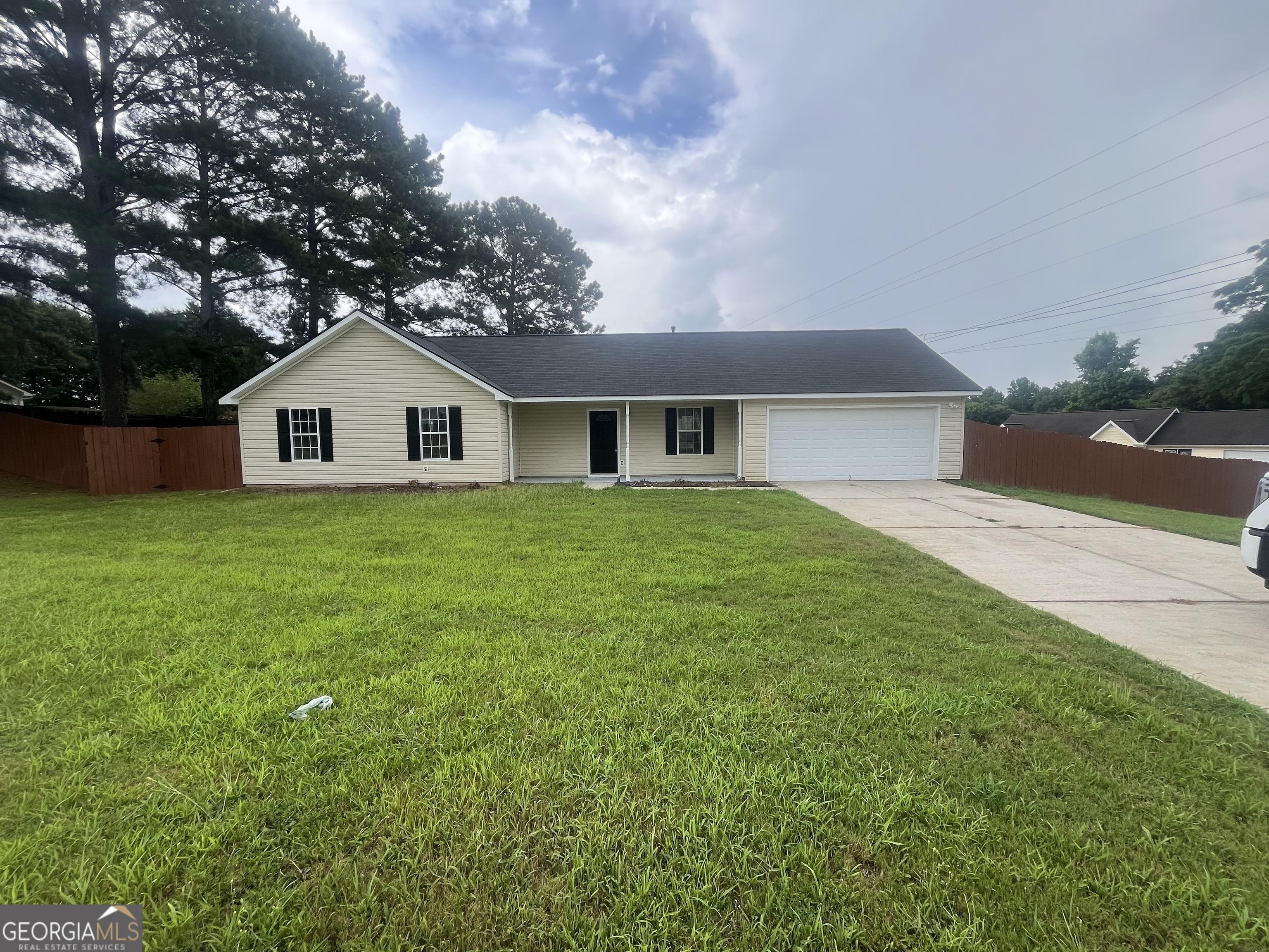 Regal Rd, Jackson, GA 30233
