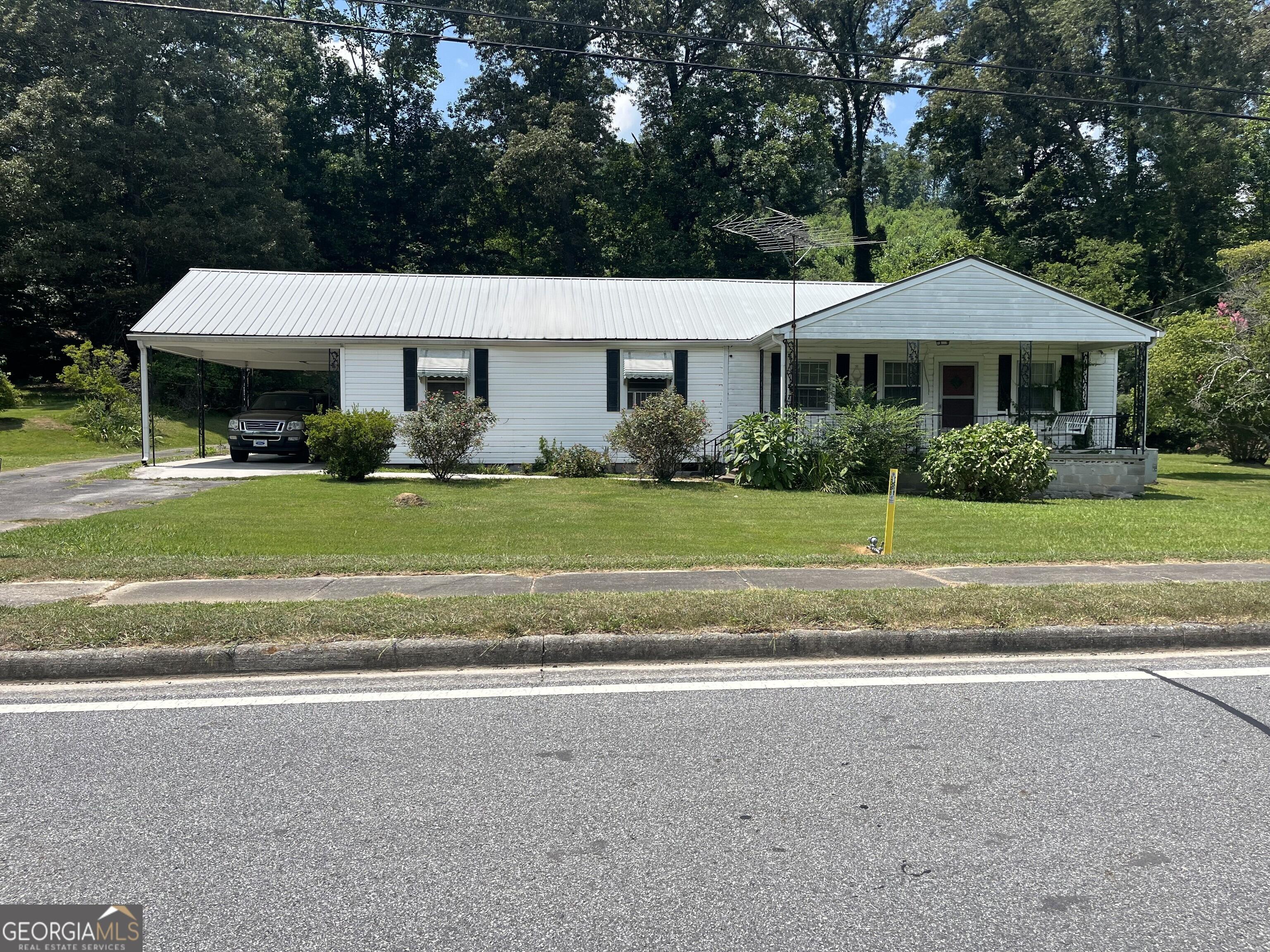 Highway 114, Summerville, GA 30747
