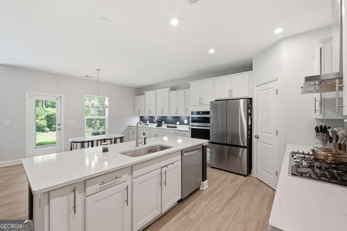 Fairway Dr, Acworth, GA 30101