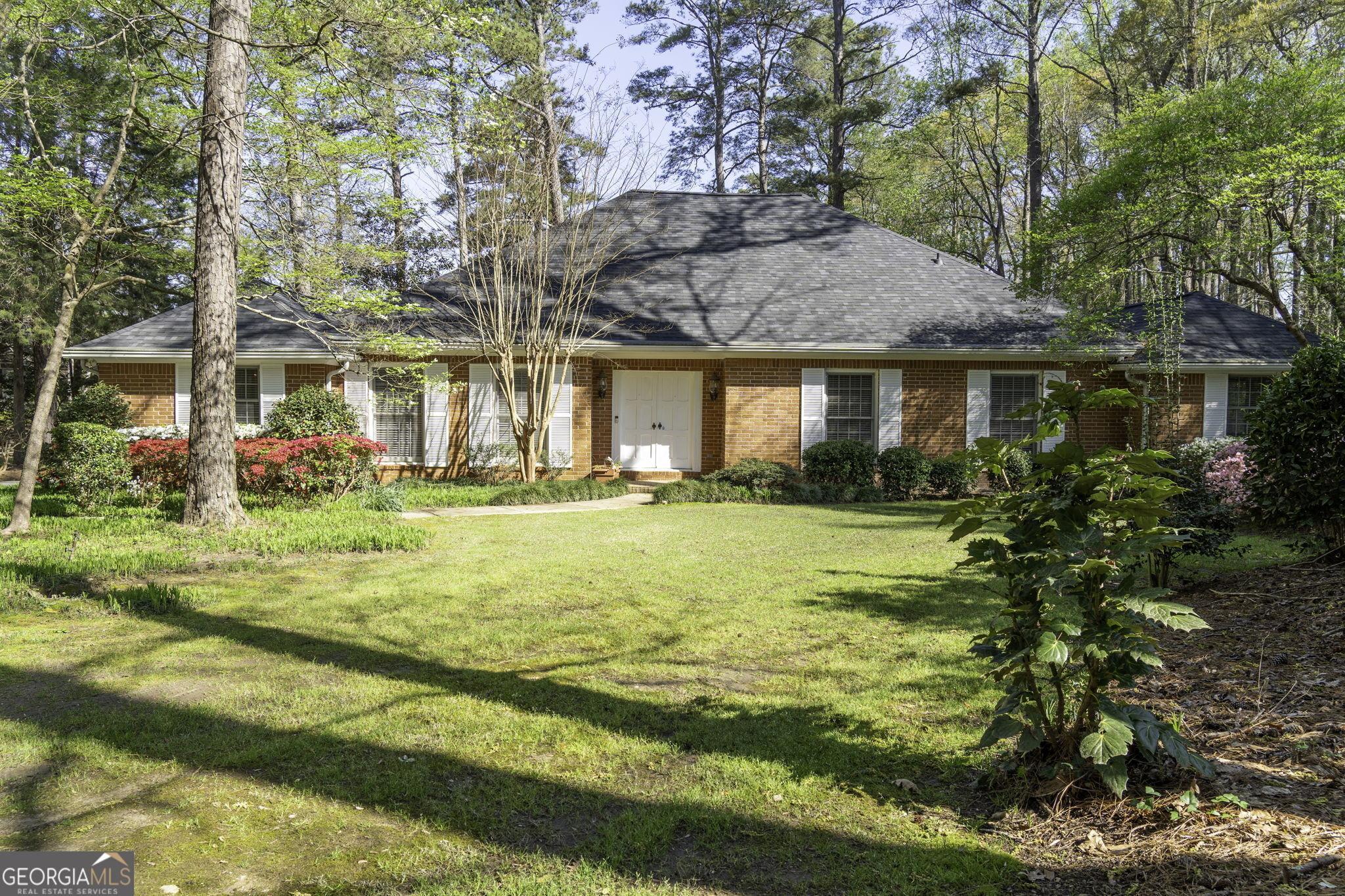 Emerald Dr, Jonesboro, GA 30236