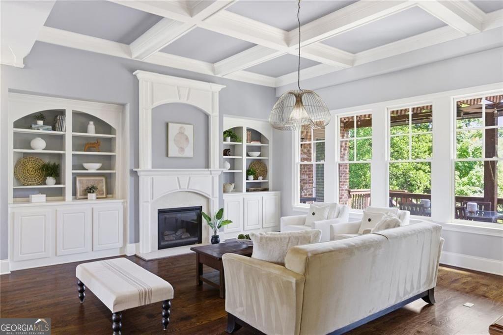Ruths Farm Way, Alpharetta, GA 30004