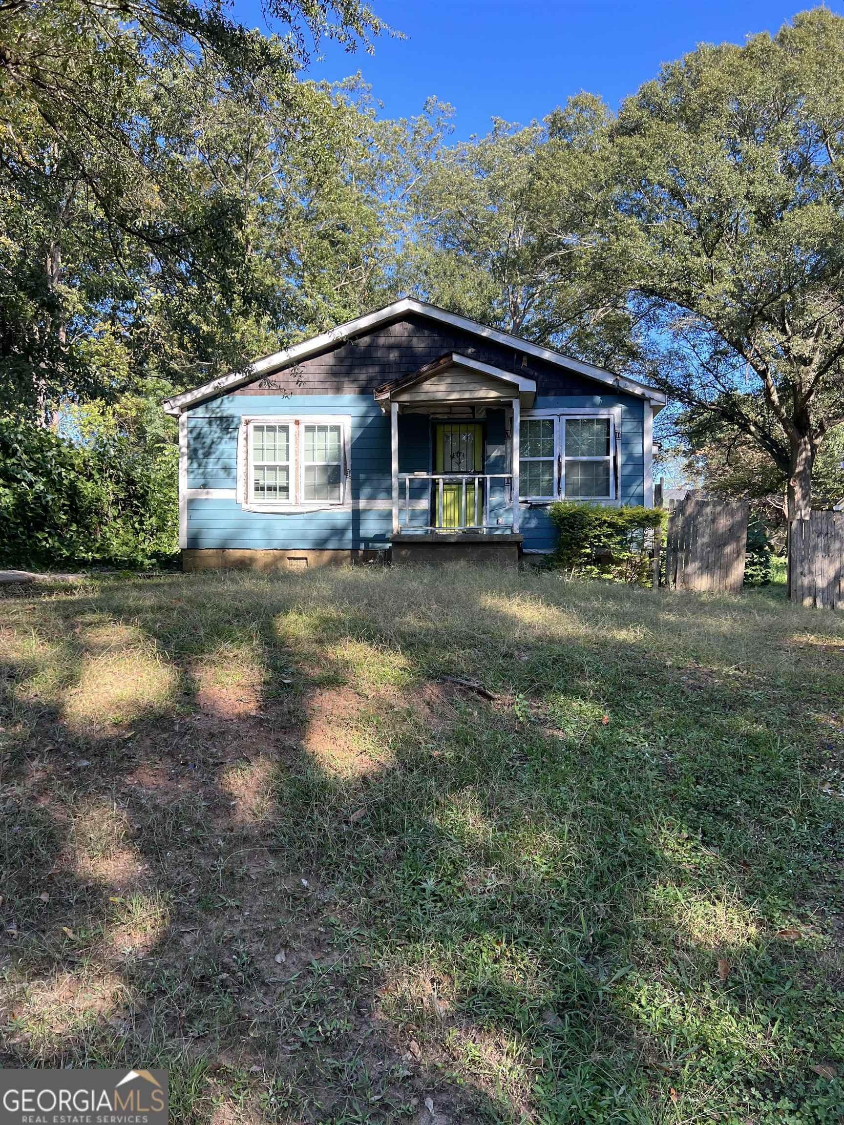 Brickell Cir Sw, Atlanta, GA 30310