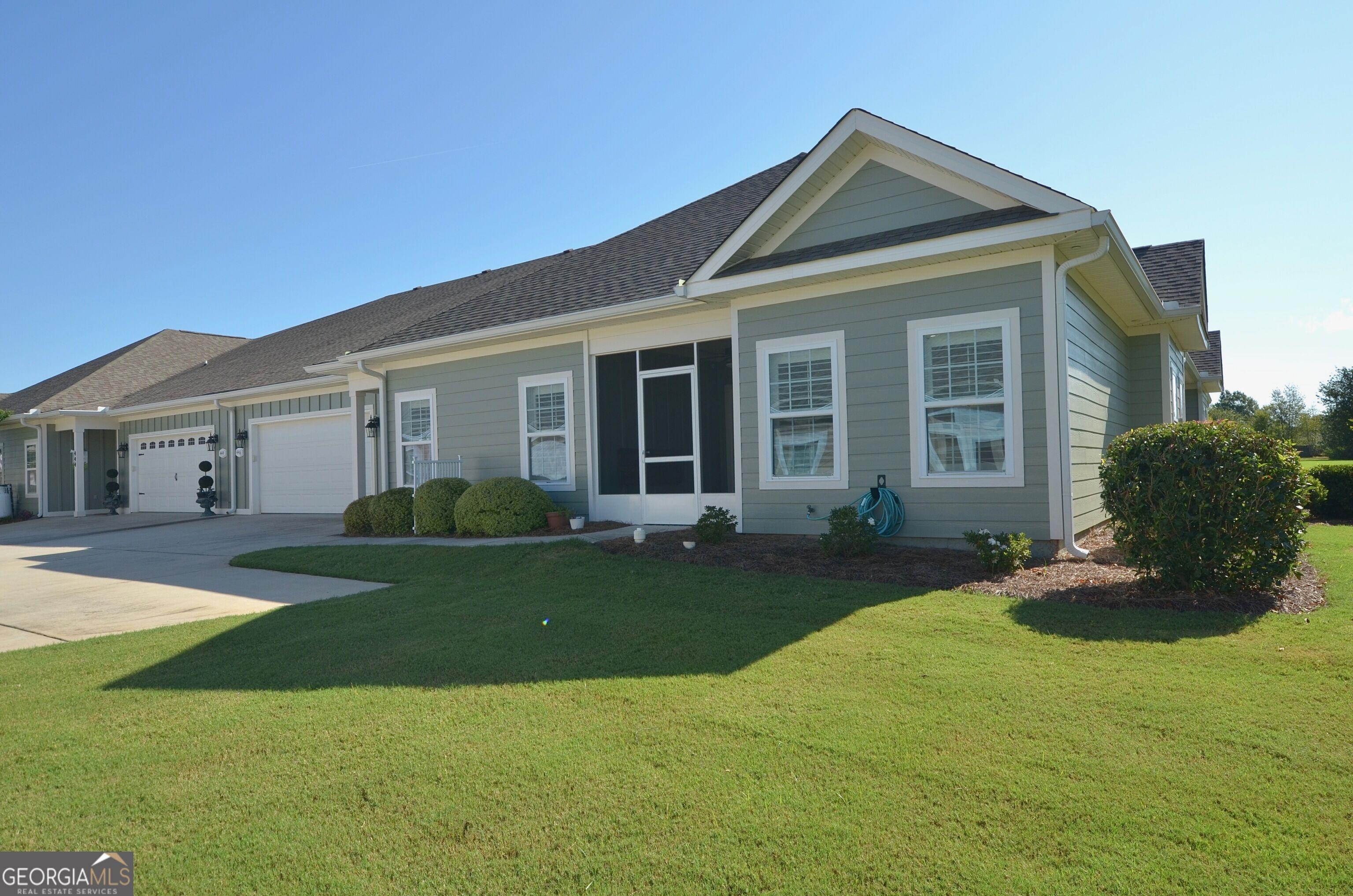 Nandina Ct, Warner Robins, GA 31088