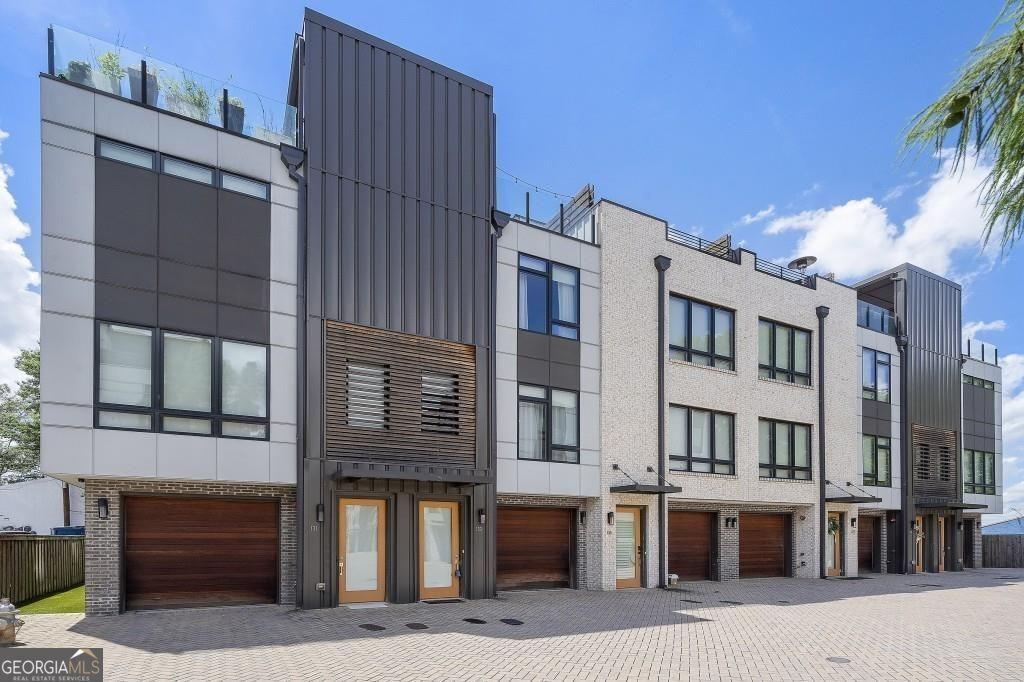 City View Ct Ne, Atlanta, GA 30308