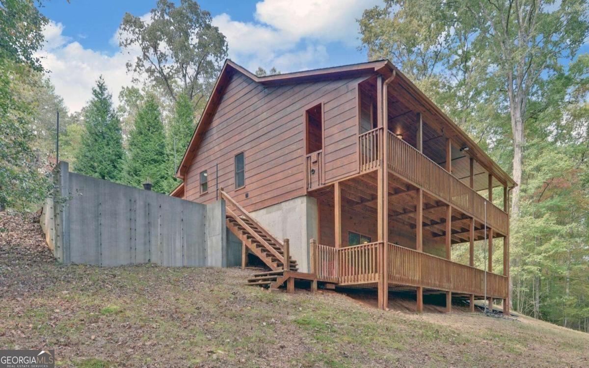 Pine Forest Loop, Blue Ridge, GA 30513