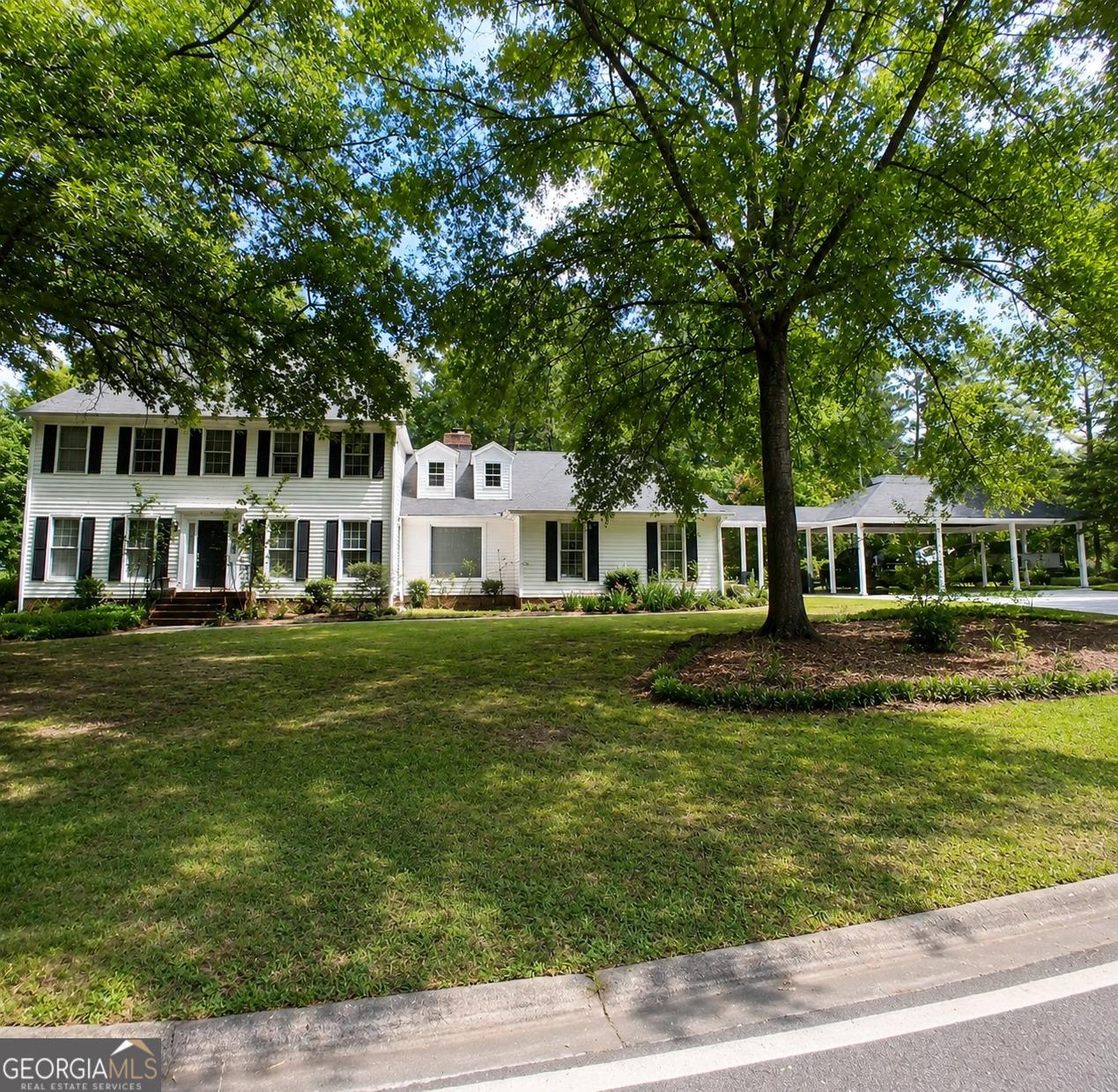 Castlegate Rd, Macon, GA 31210