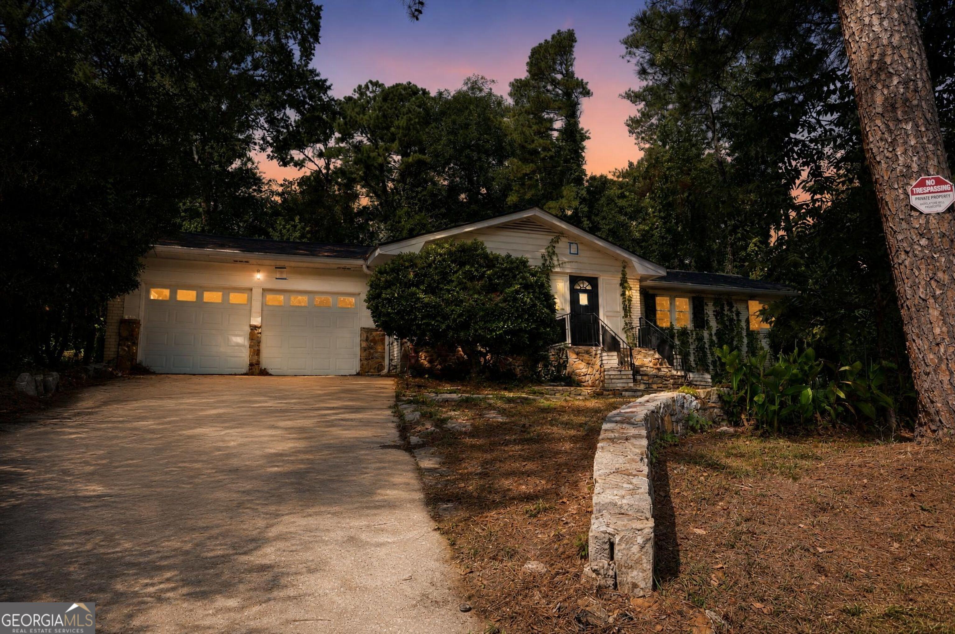 Renee Dr, Decatur, GA 30035
