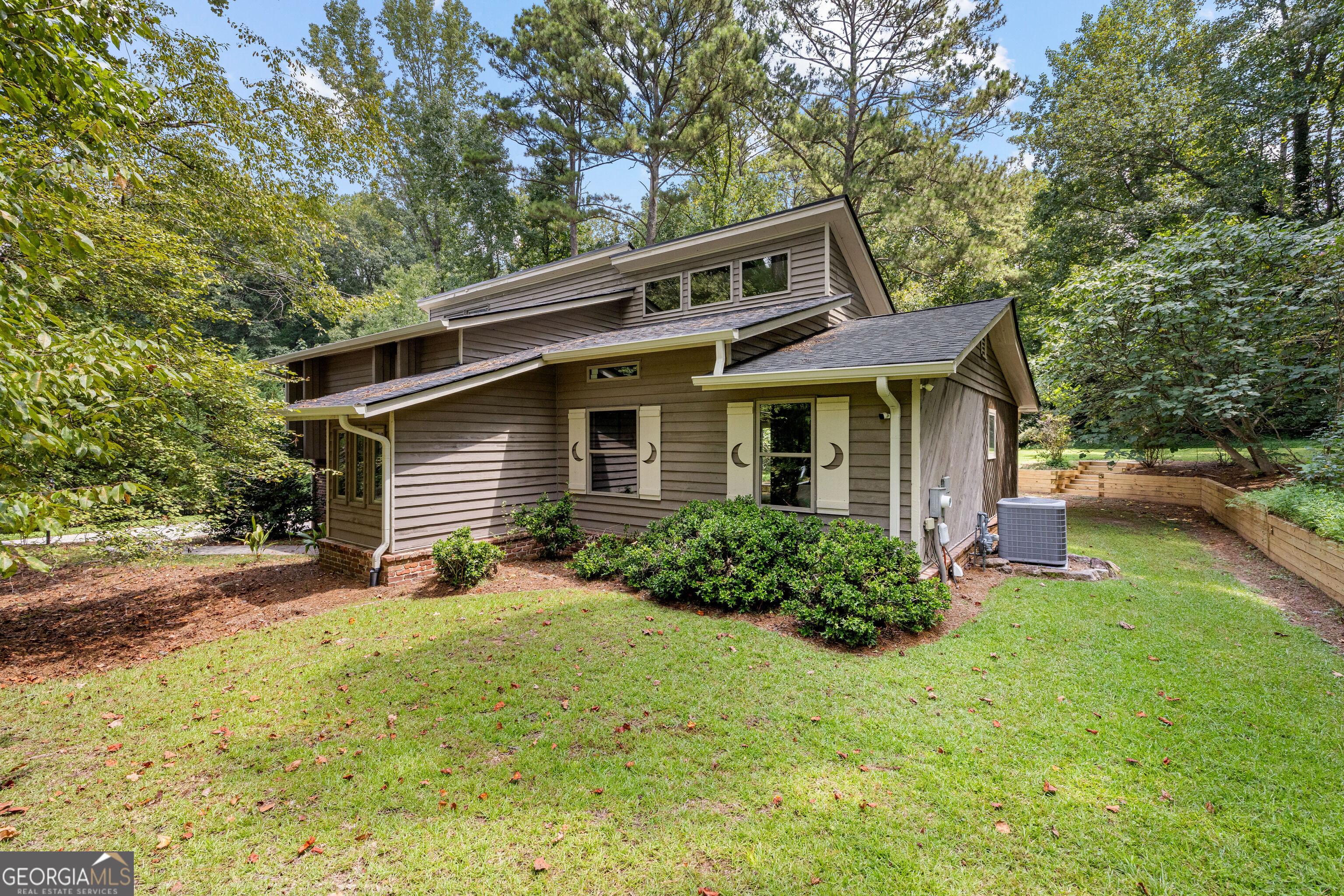 Devilla Trce, Fayetteville, GA 30214
