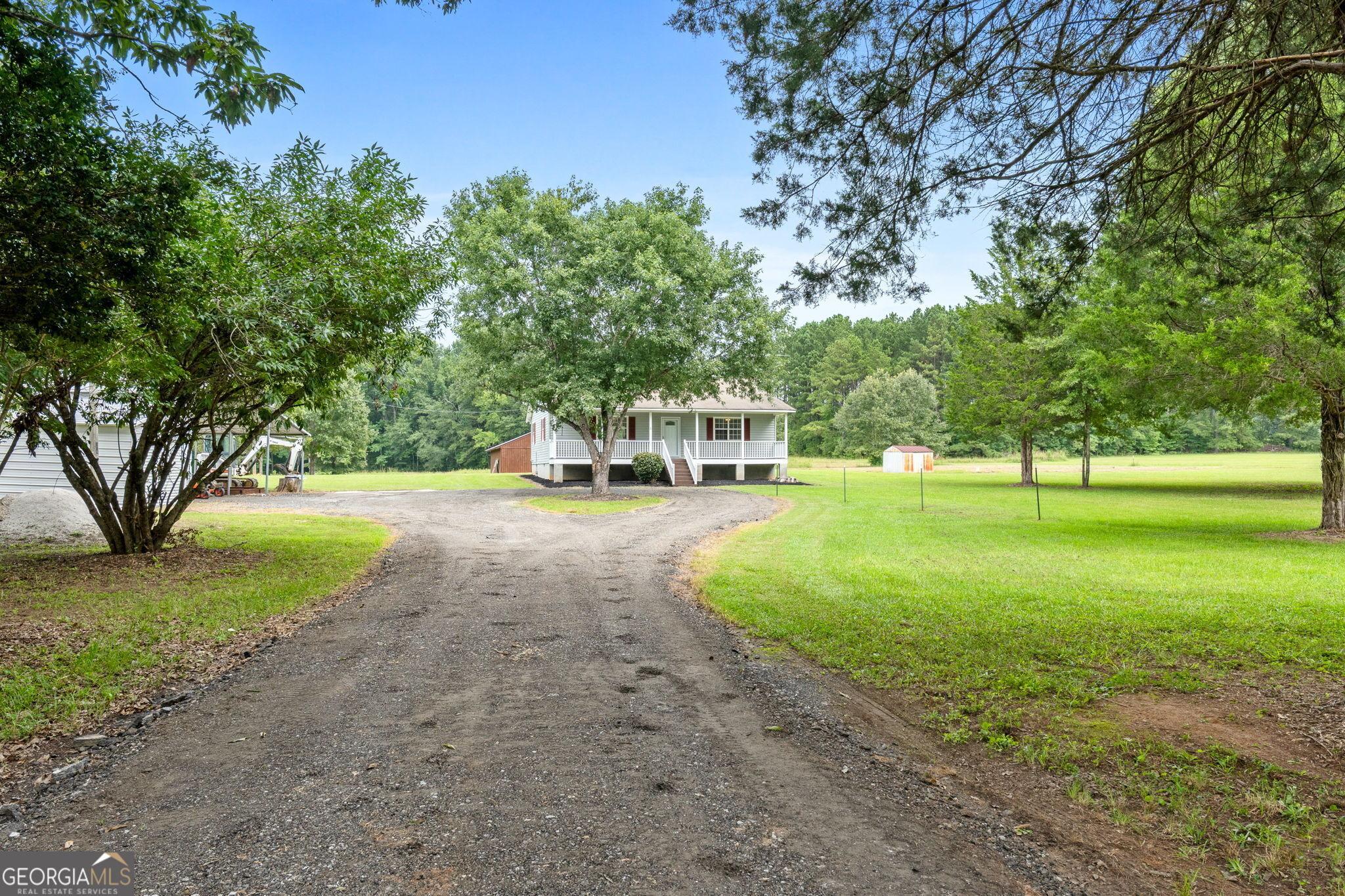 Alvaton Rd, Gay, GA 30218
