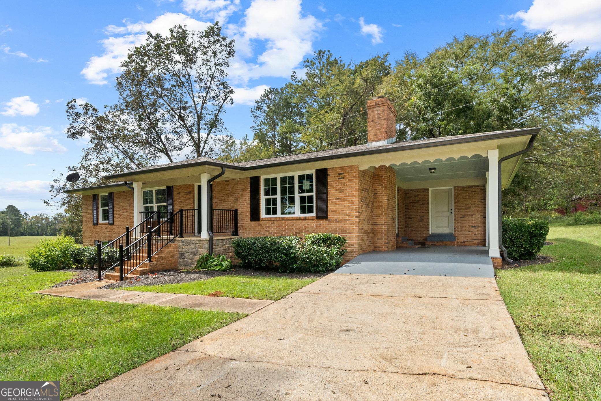 Dennis Station Rd, Eatonton, GA 31024
