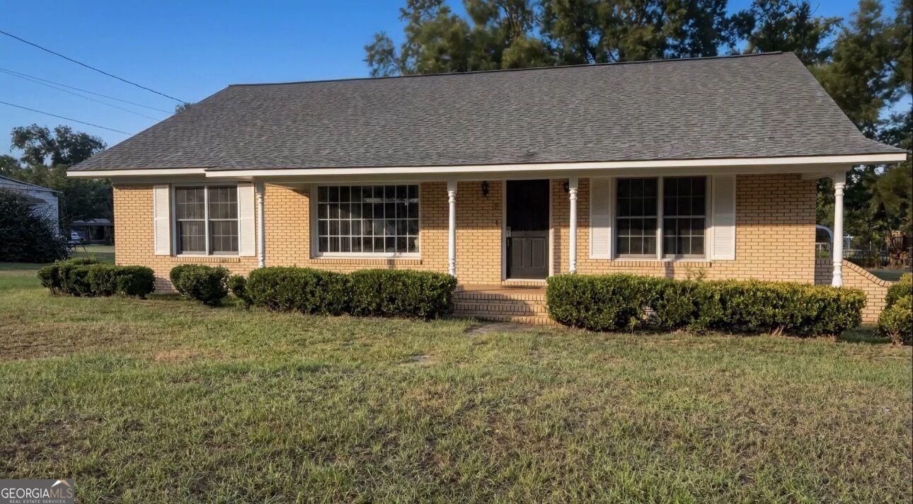 W Elm St, Wrightsville, GA 31096