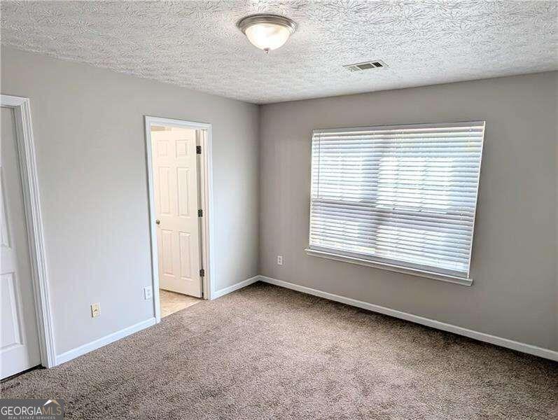 W High Park Ln, East Point, GA 30344