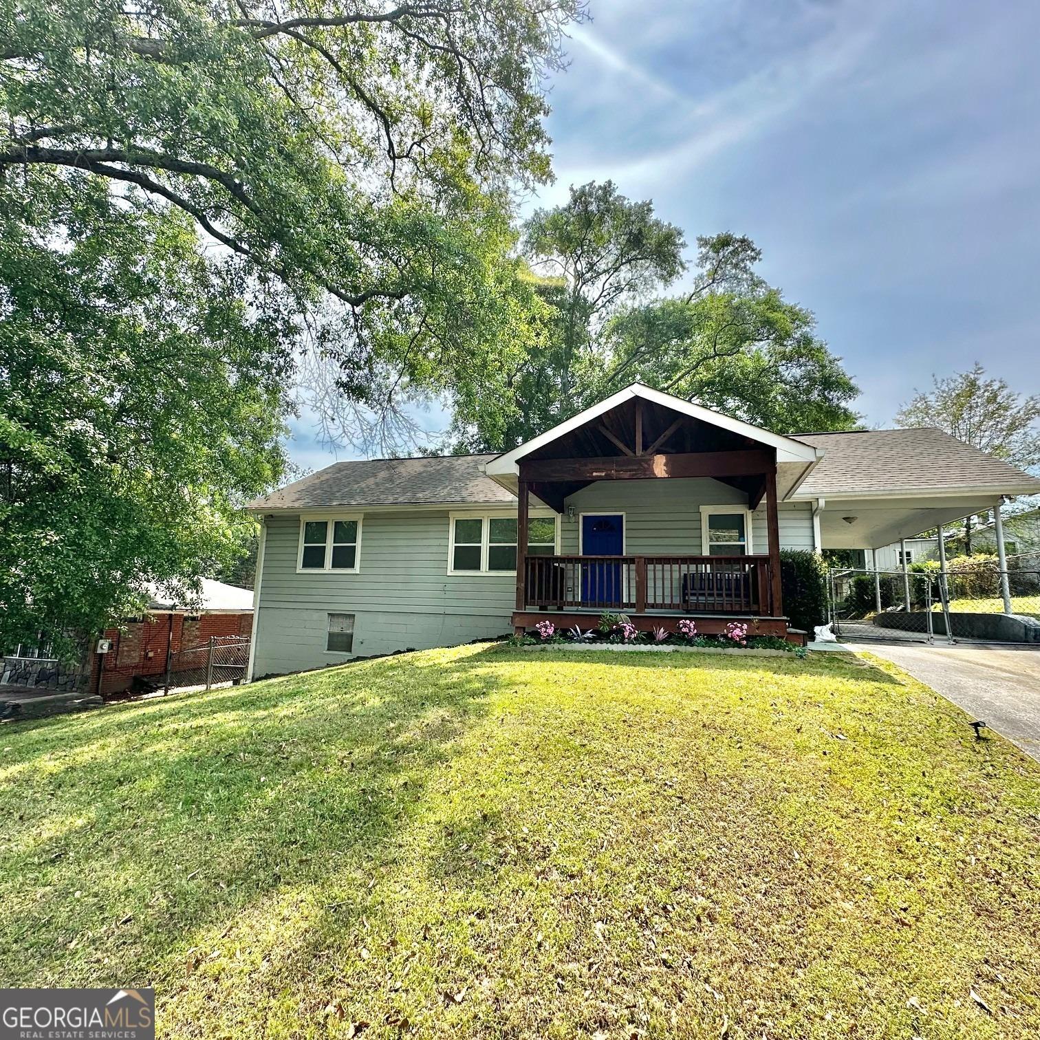 Carver Dr Nw, Atlanta, GA 30314