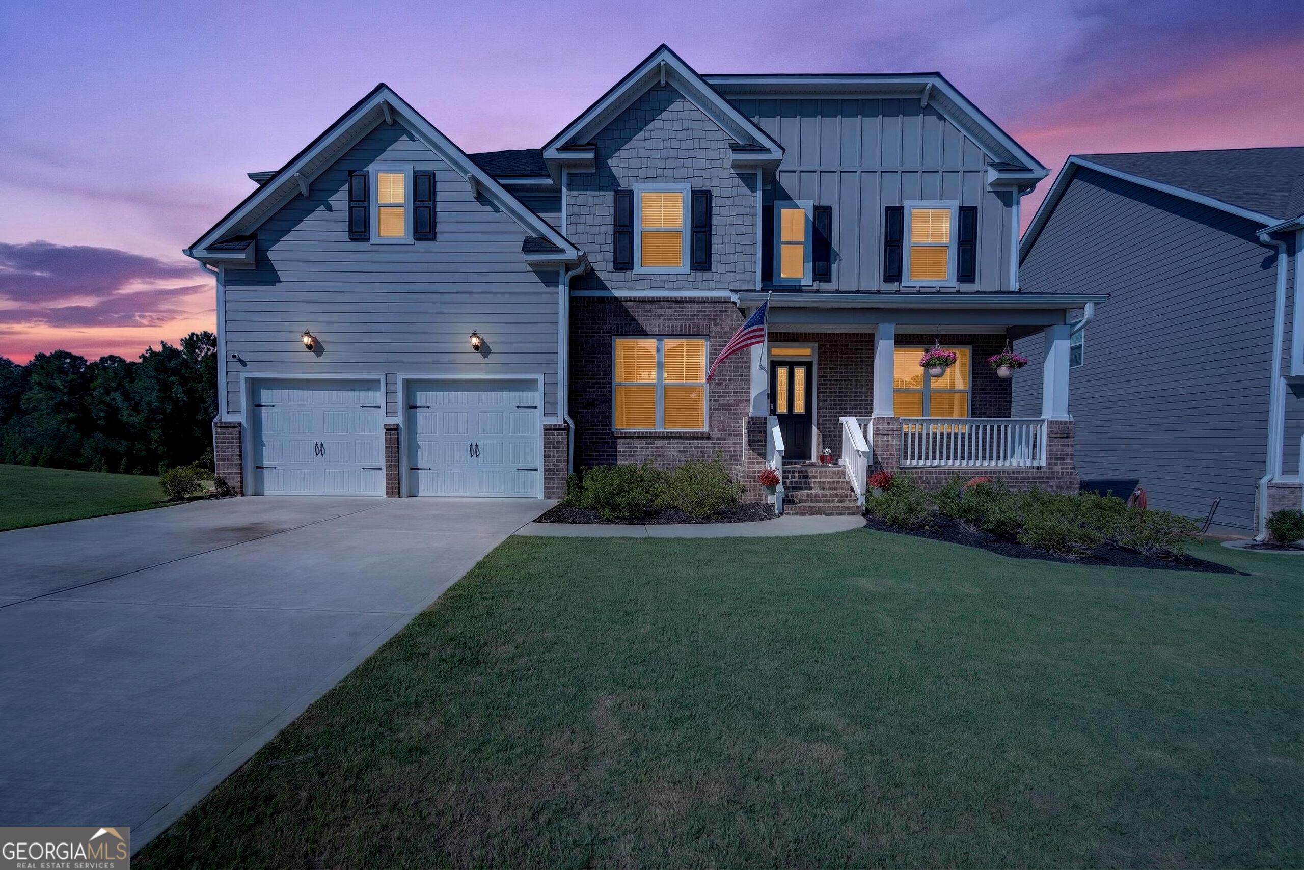 Hawthorne Cir, Madison, GA 30650