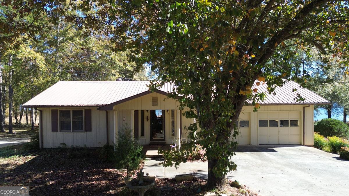 Cedar St, Lavonia, GA 30553