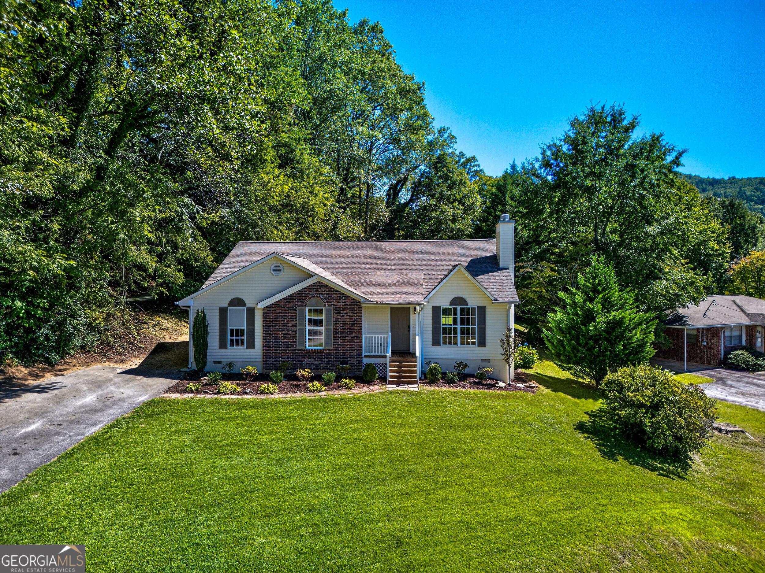 Maple St, Clayton, GA 30525