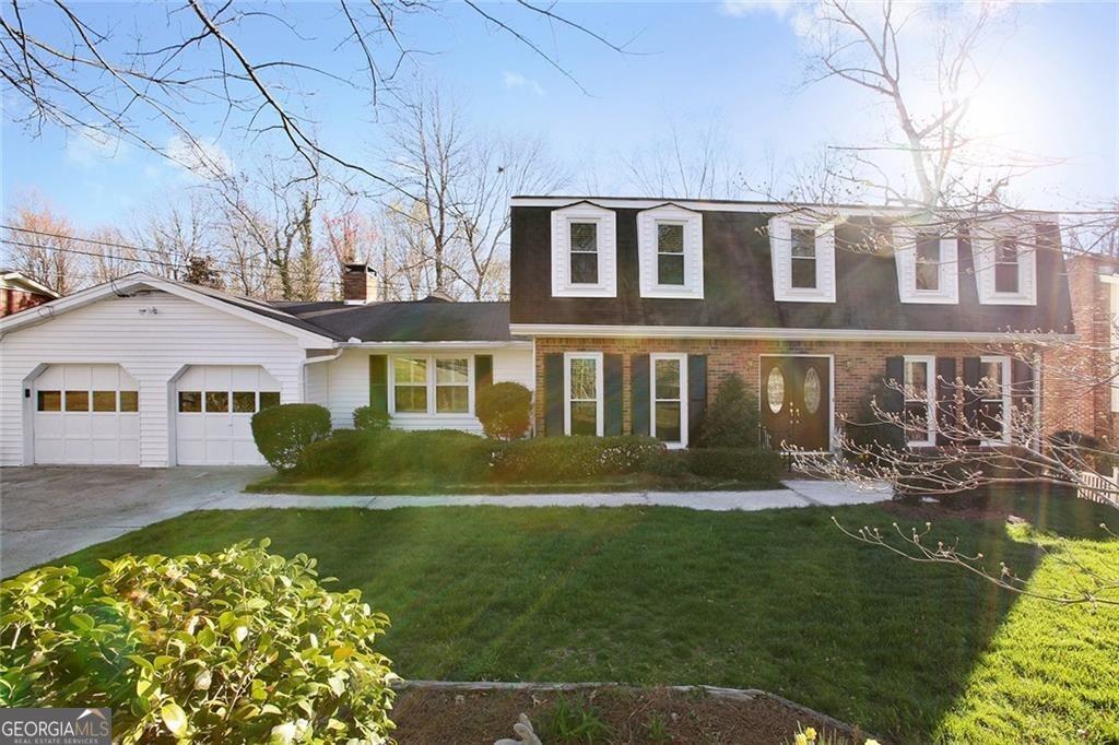 Kingsland Dr, Atlanta, GA 30360
