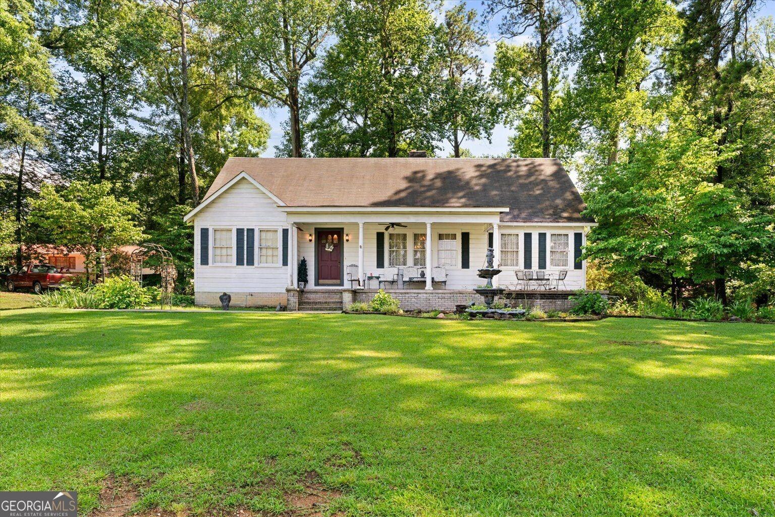 W Woodland Dr, Dalton, GA 30721