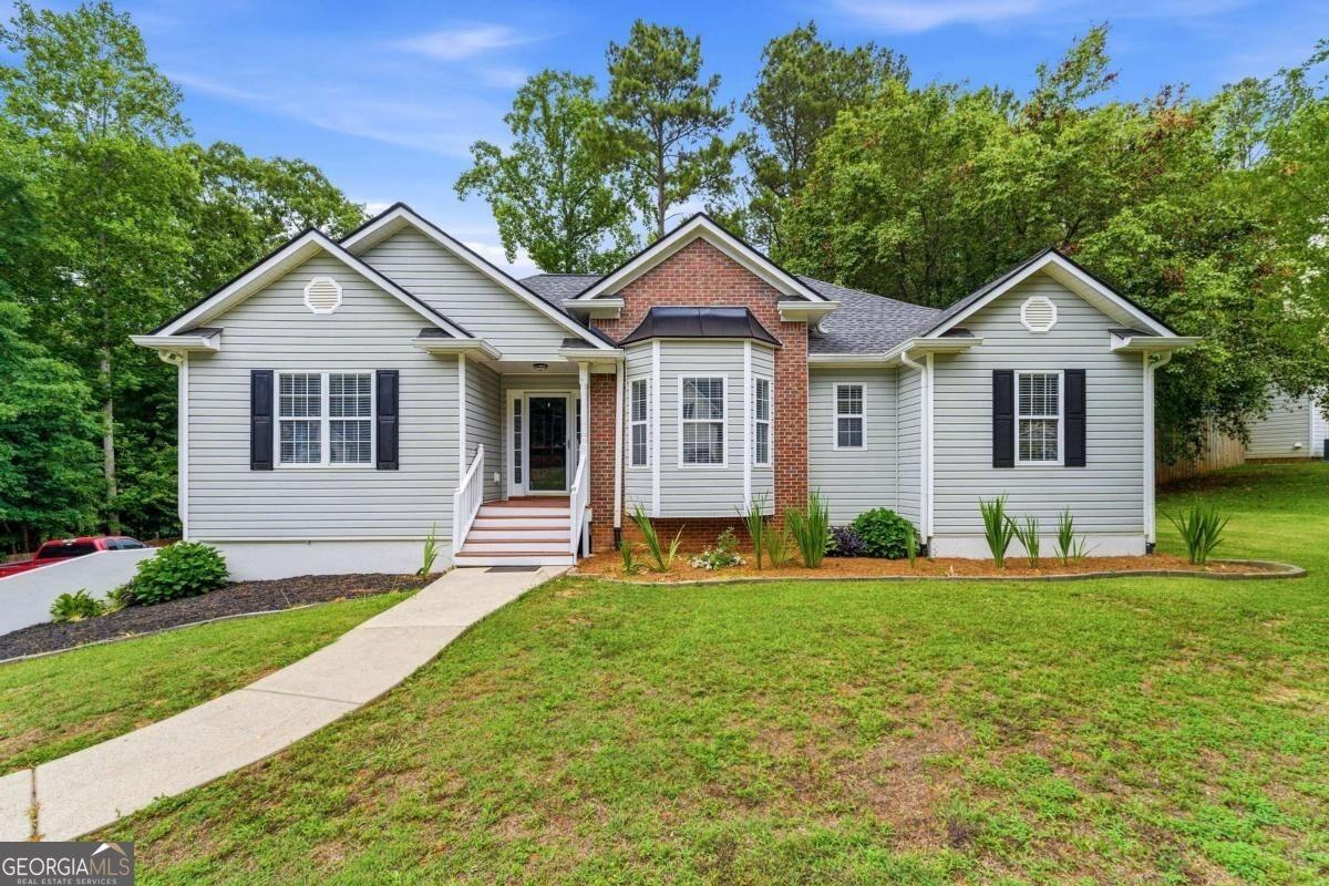 Saint George Walk Sw, Powder Springs, GA 30127