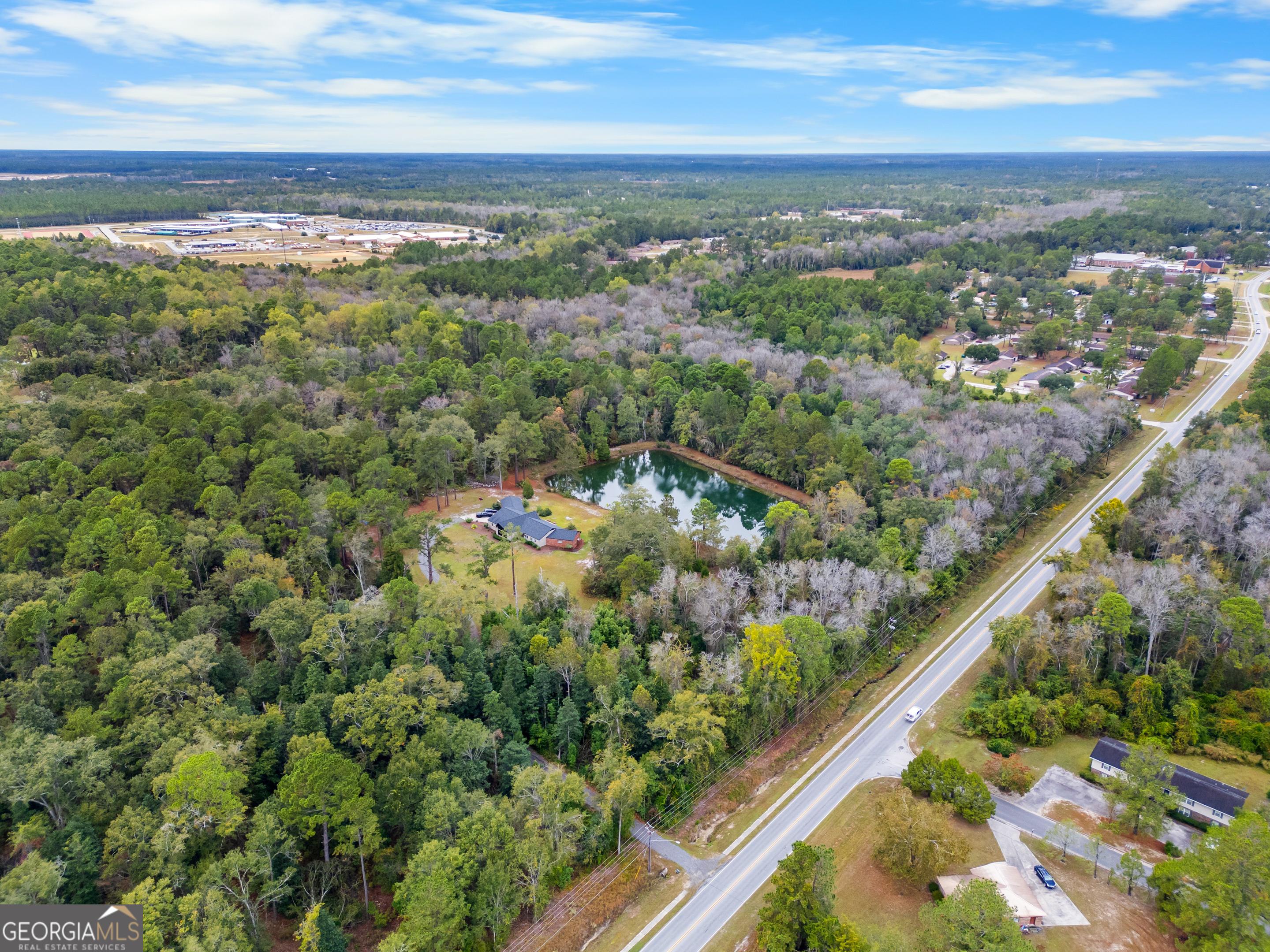 Morgan Dr, Jesup, GA 31545