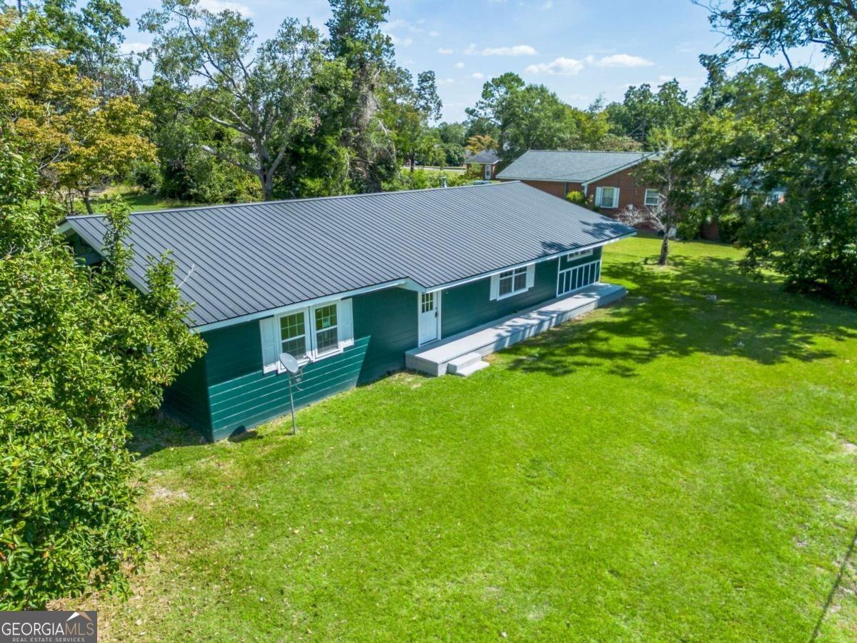 W Graham St, Mc Rae Helena, GA 31055