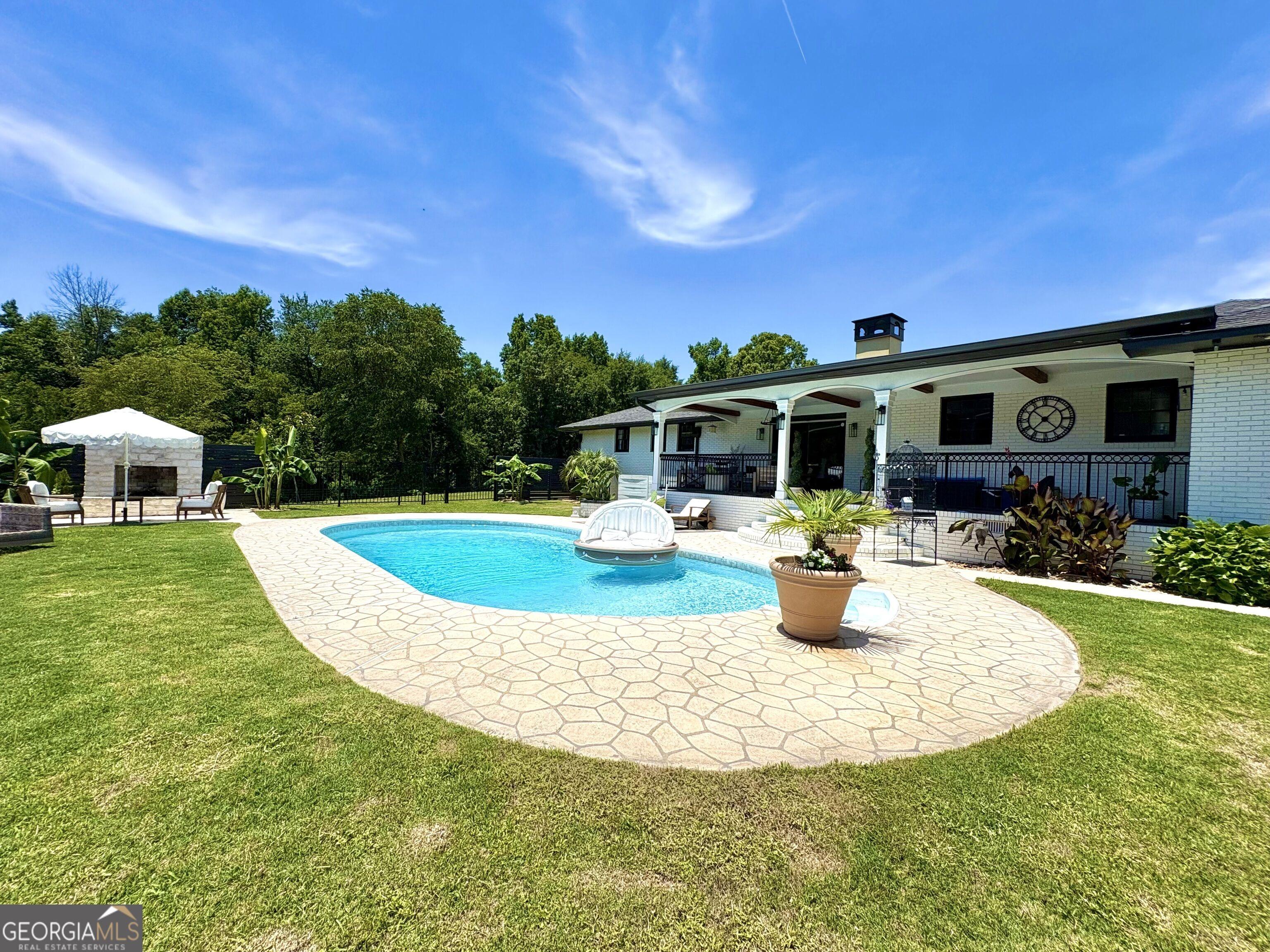 Williamson Rd, Macon, GA 31206