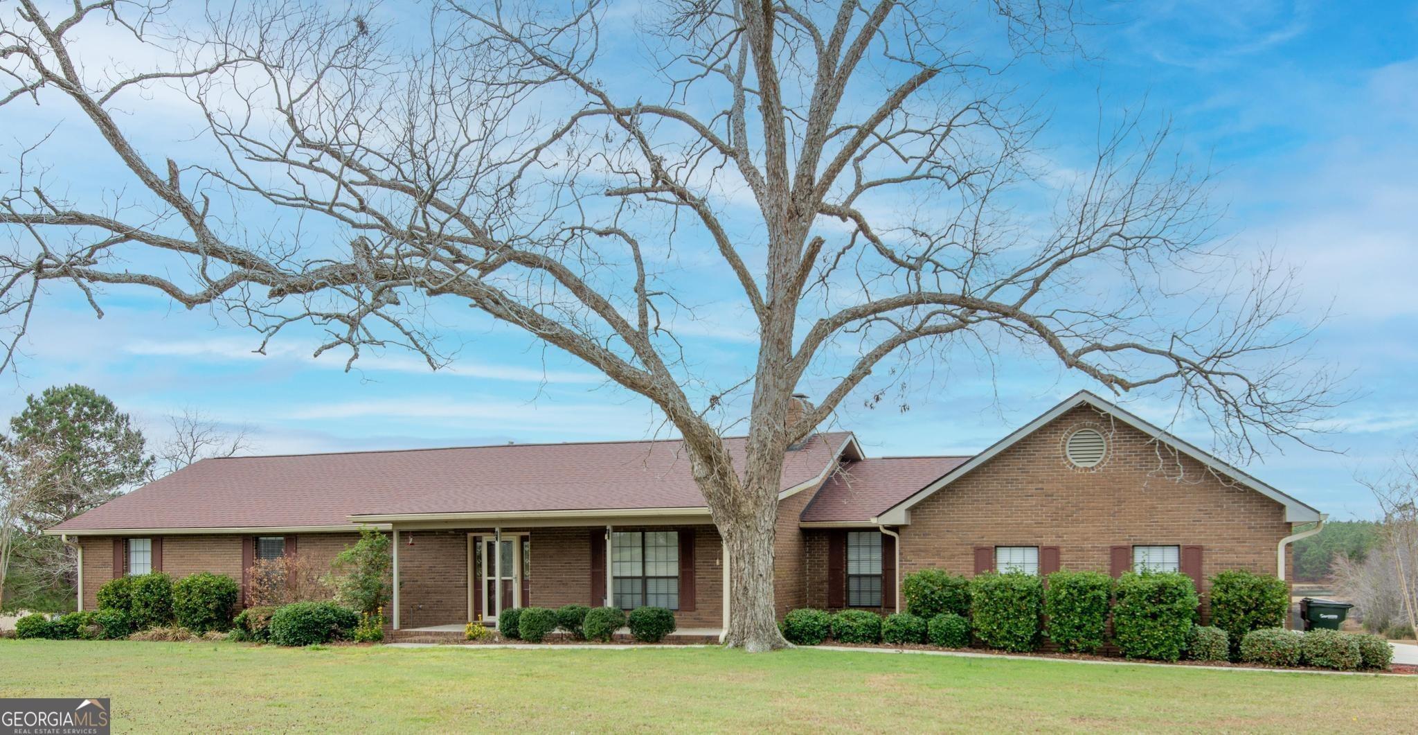 Perry Rd, Claxton, GA 30417